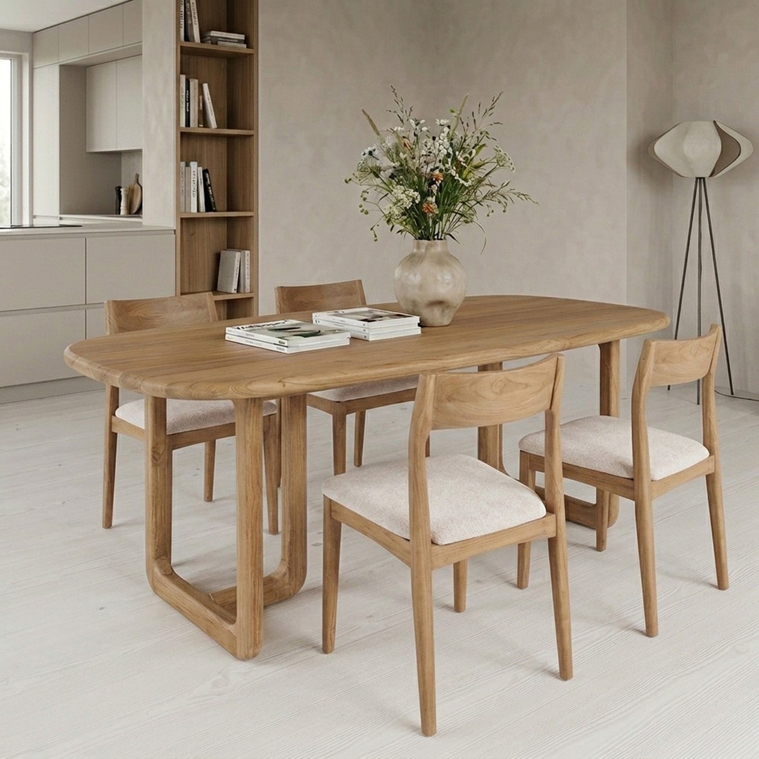 Raw Materials Freya Esszimmerstuhl aus Teakholz creme