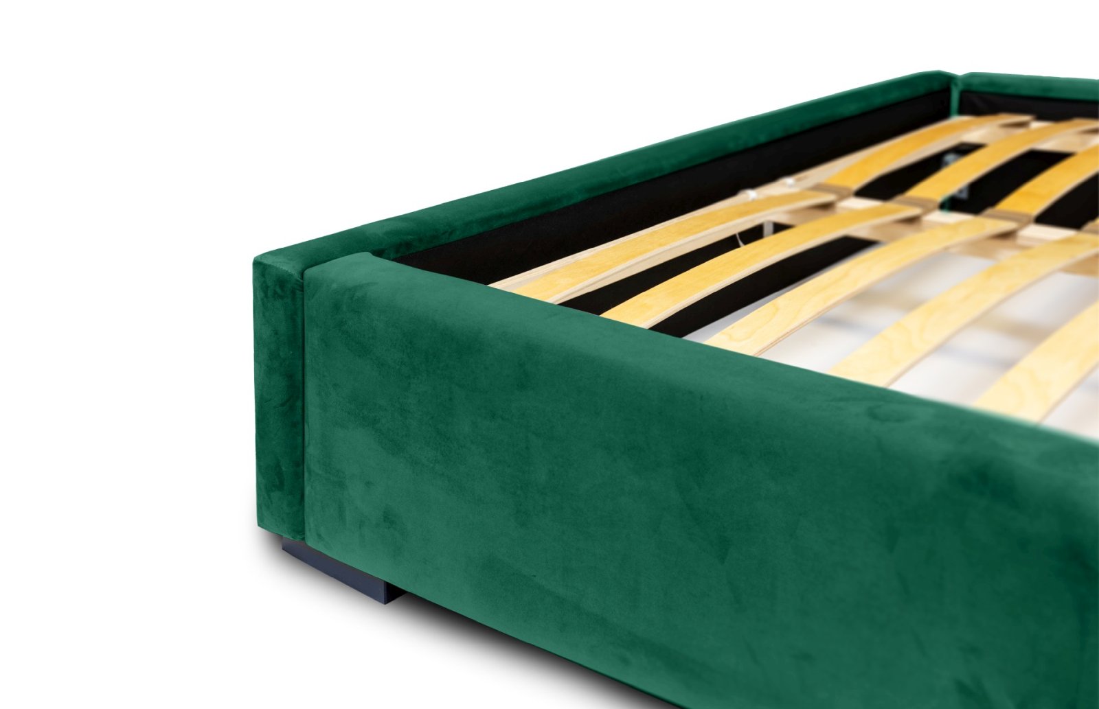 Polsterbett Sento-I Samtstoff 180x200 mit Holzrahmen Magic Velvet 2225