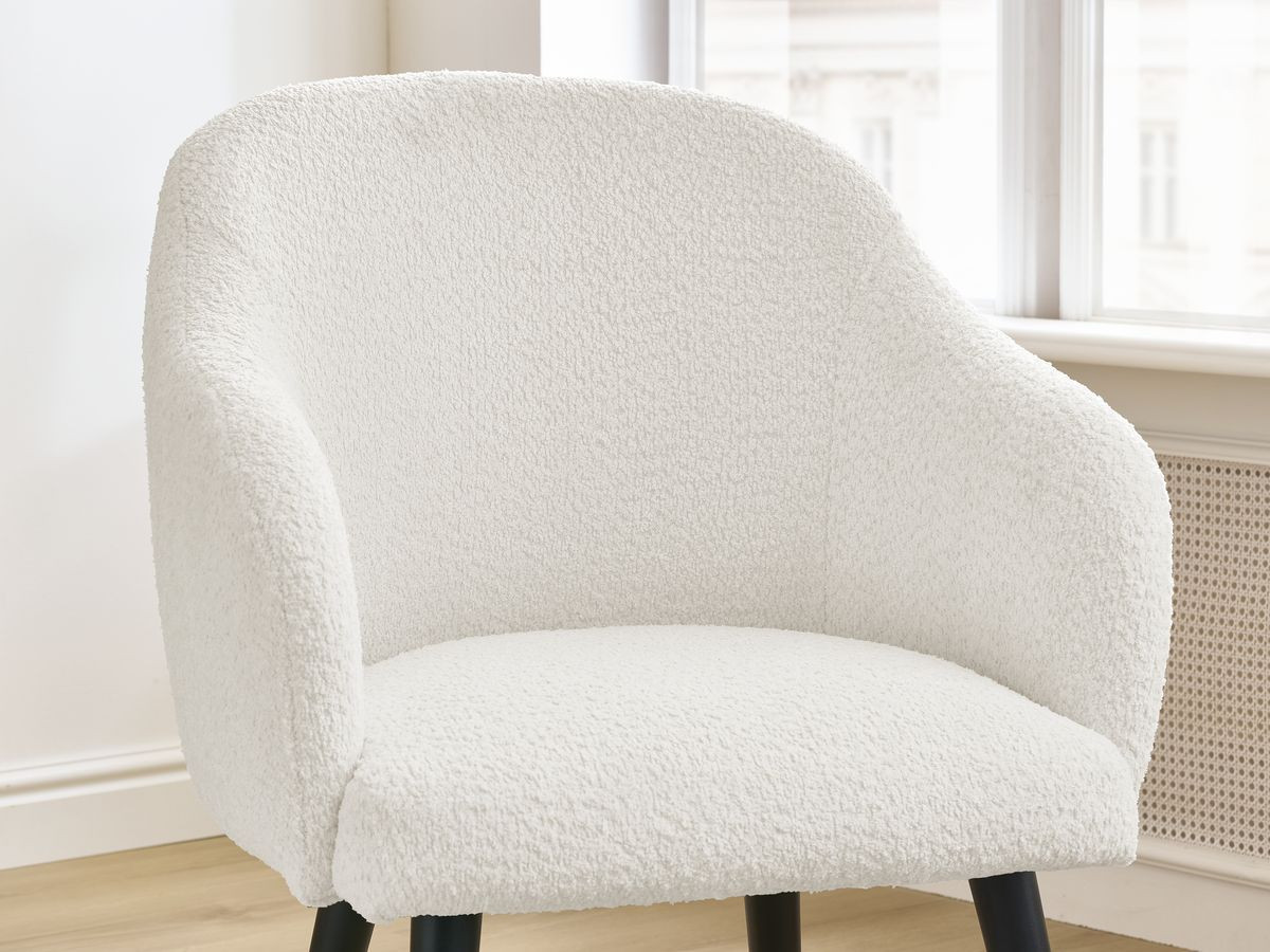 Bobochic Sophie Esszimmerstuhl 2er-Set mit skandinavischen Beinen, schwarz Bouclé-Stoff Weiß/Dunkelgrau