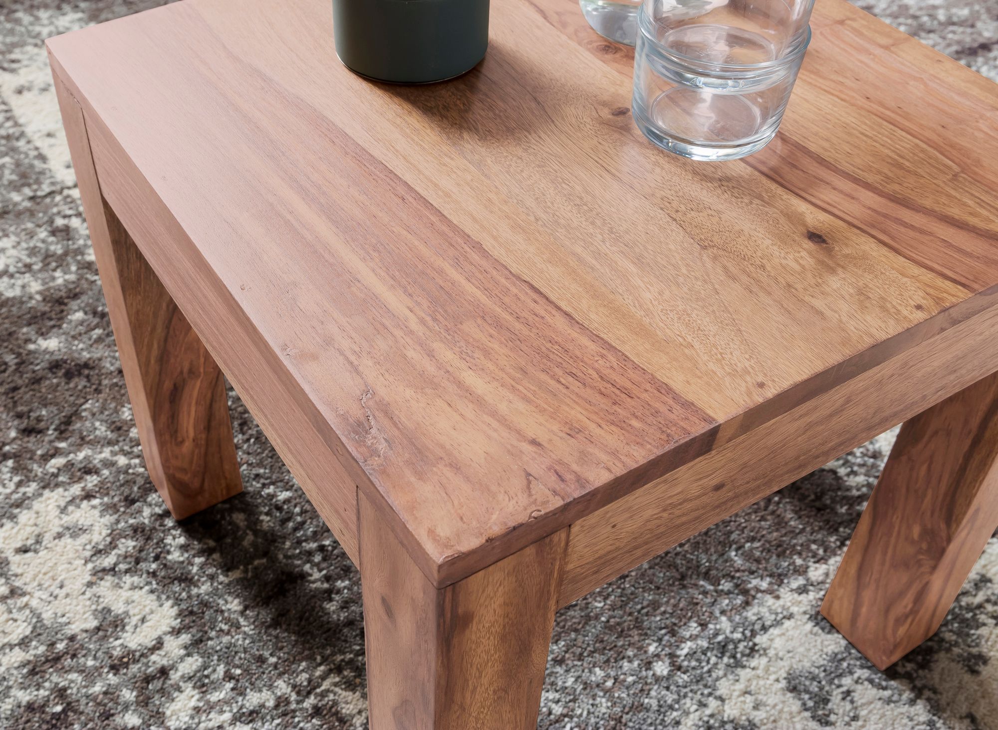 Couchtisch Jevnaker Akazie Massivholz 45 × 45 × 40 cm