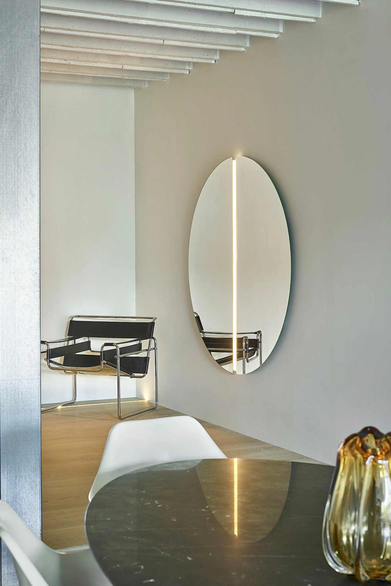 deKnudt Luna Light Round M – Raumansicht 5