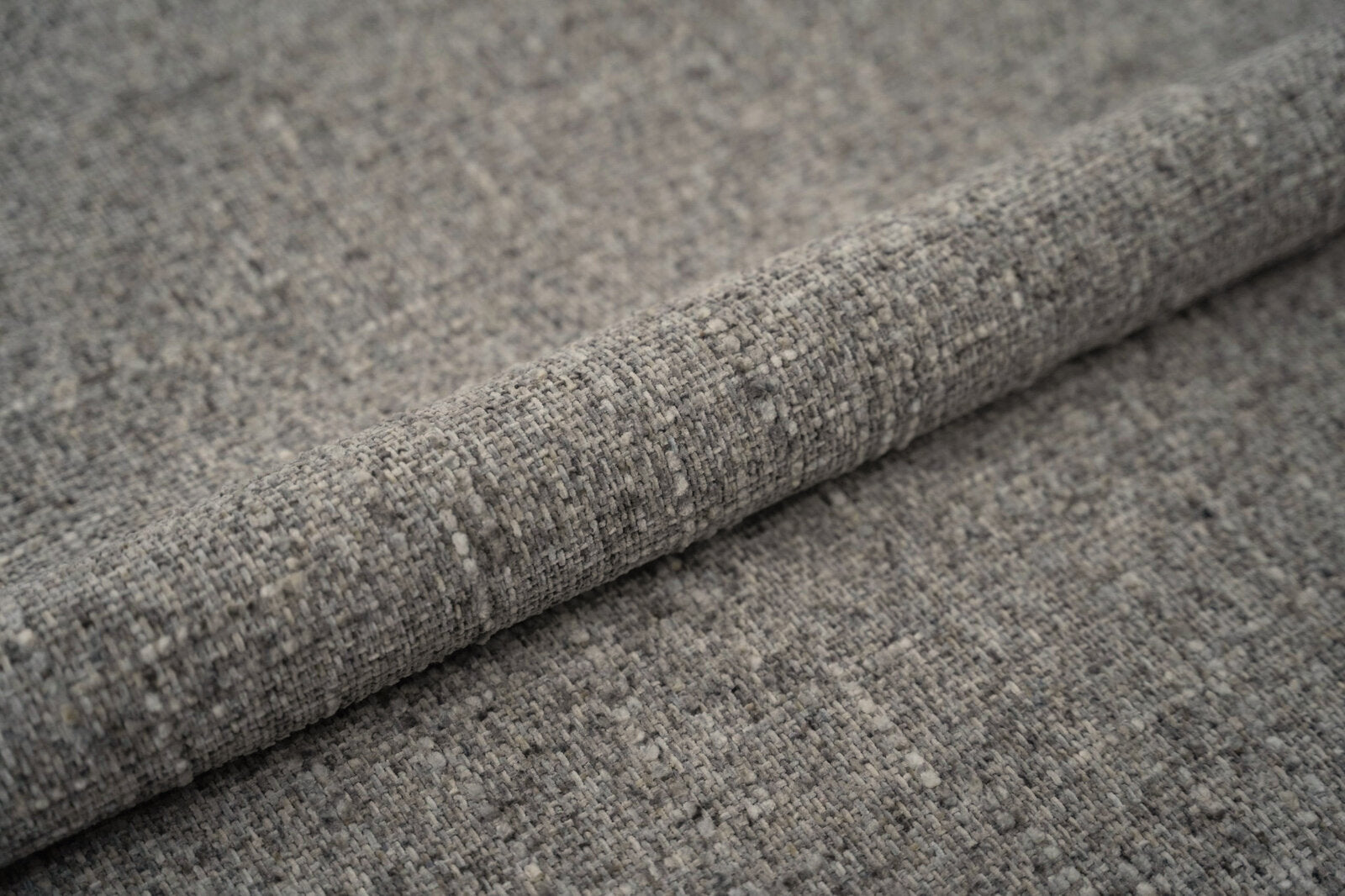 Micadoni Murada Bett mit Kopfteil Chenille Tracy Hellgrau Melange 160x200