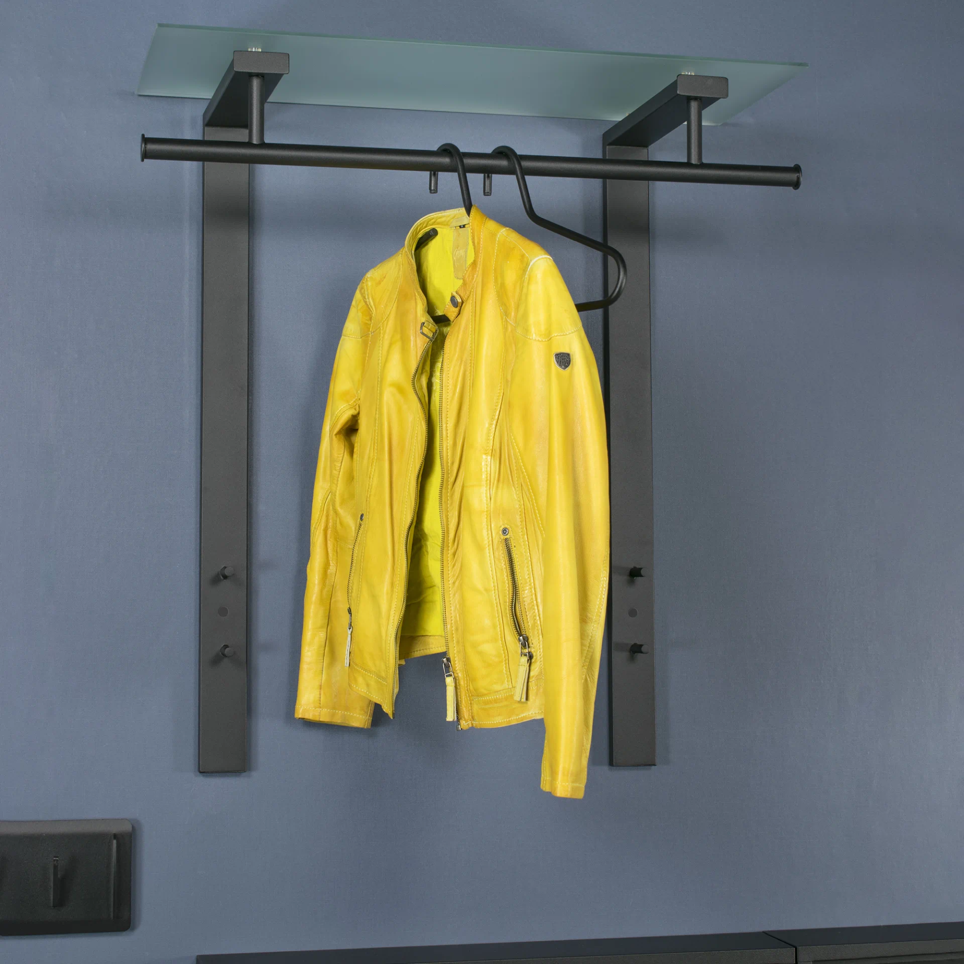 Spinder Design Dutch Wandgarderobe Schwarz