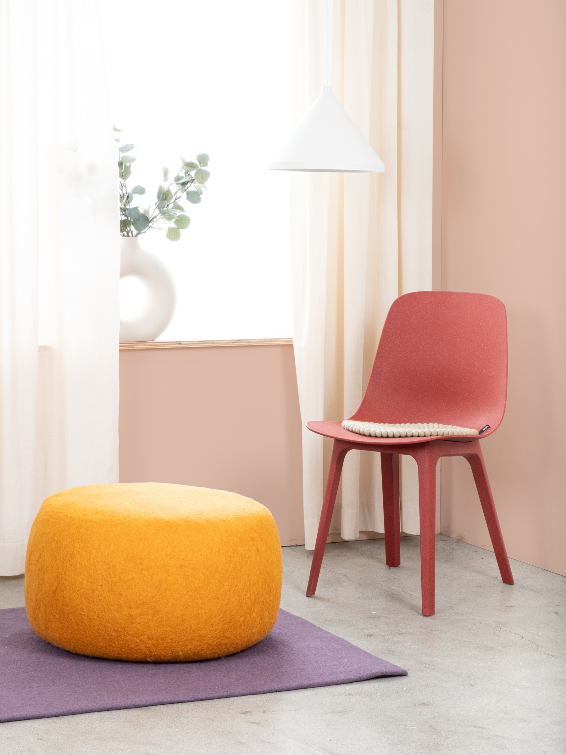 myfelt Risa Colour Pouf Ockergelb Ø 38 x 14 cm