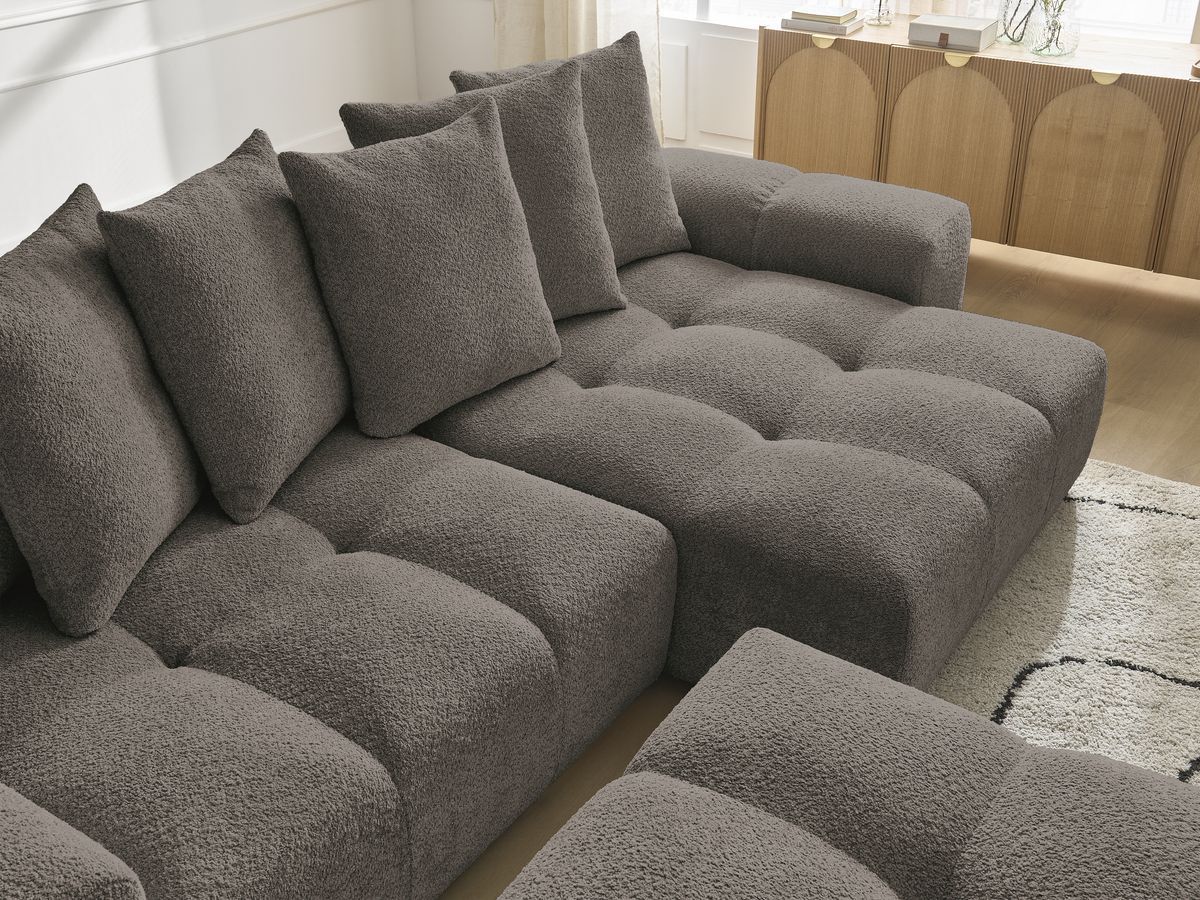 Bobochic Anakin Ecksofa mit Schlaffunktion und Bettkasten und Pouf, 6 Kissen Bouclé-Stoff Braun