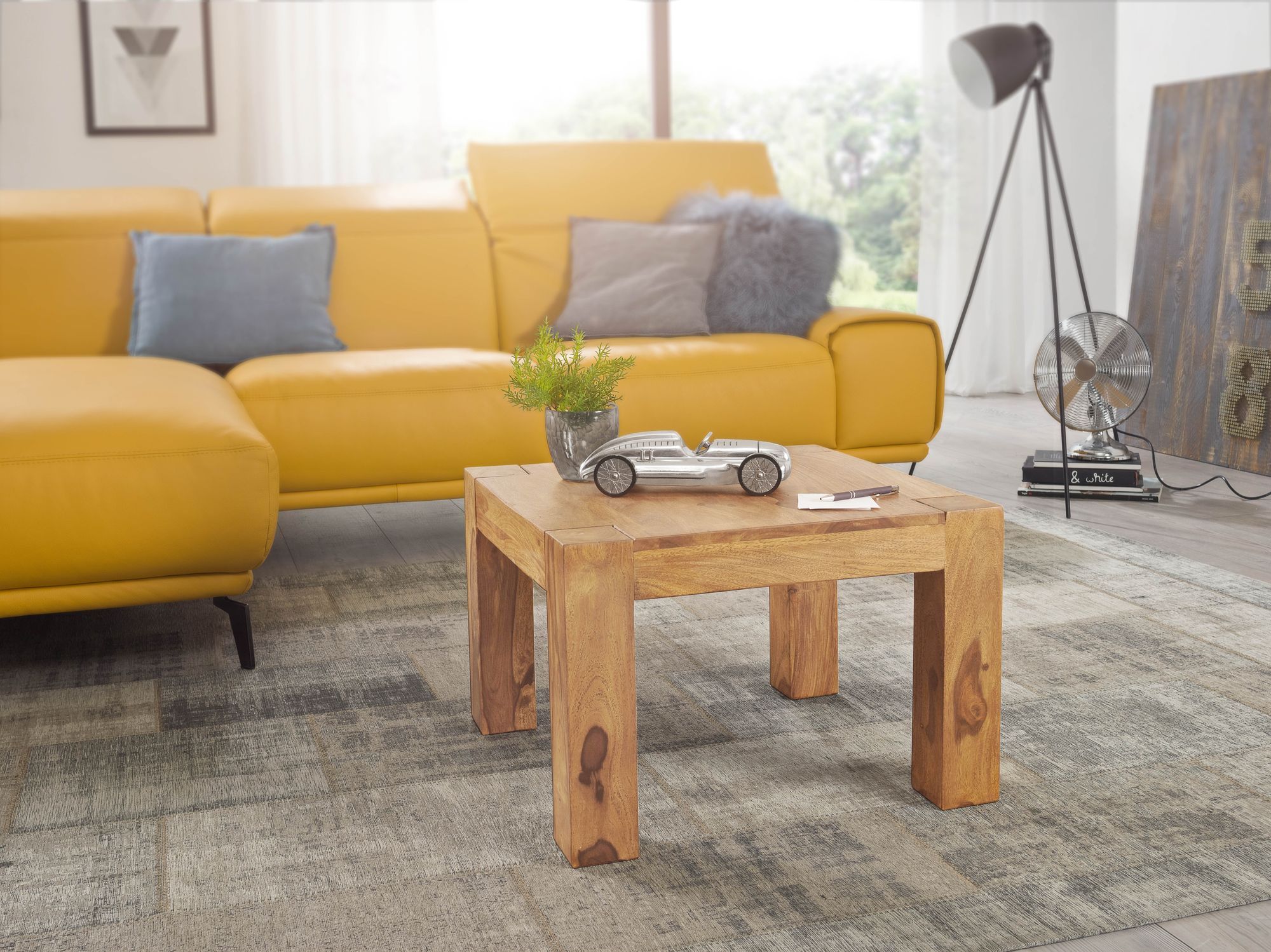 Couchtisch Hvaler Akazie Massivholz 60 × 60 × 40 cm