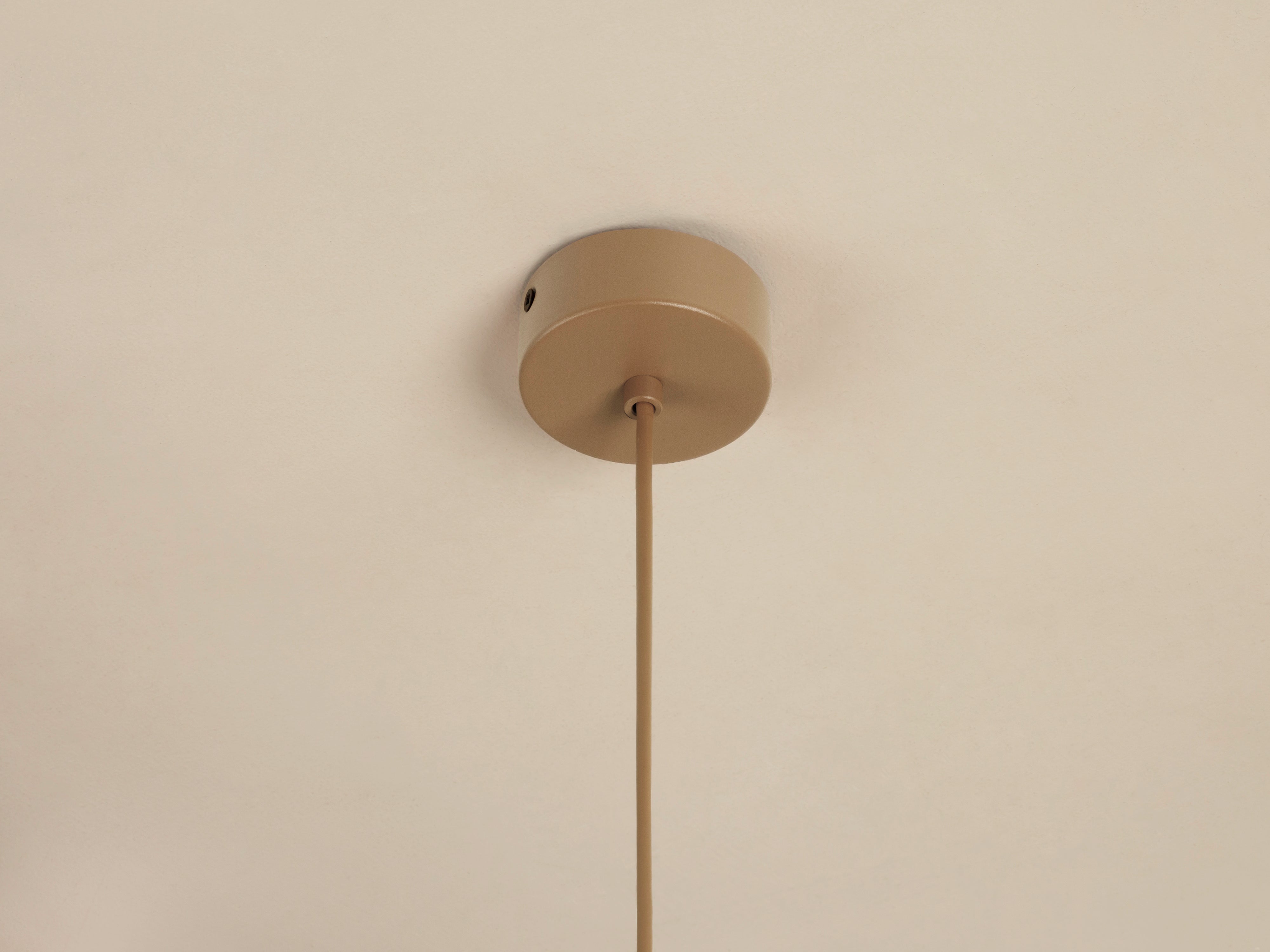 Micadoni Timbo Pendelleuchte Ø 32 cm Sabia