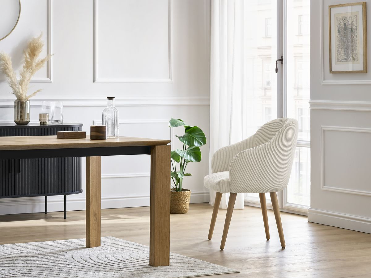 Bobochic Sophie Esszimmerstuhl mit skandinavischen Holzbeinen Cordsamt Beige