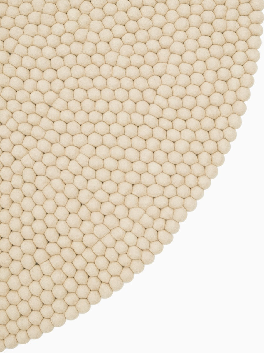 myfelt Levi Filzkugelteppich Beige rund Ø 50 cm