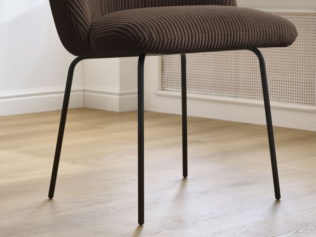 Bobochic Lalie Esszimmerstuhl 2er-Set mit Metallbeinen, schwarz Cordsamt Braun