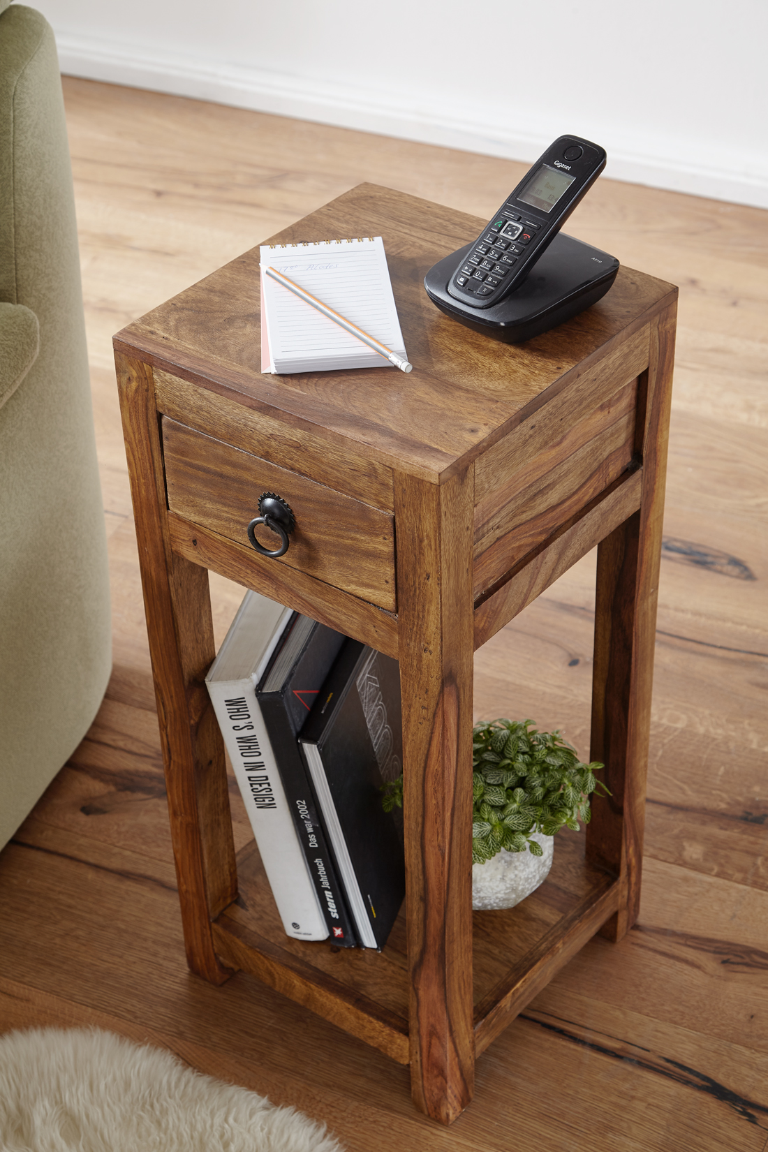 Beistelltisch Aalvik Massivholz Dunkelbraun 30 × 30 × 68 cm