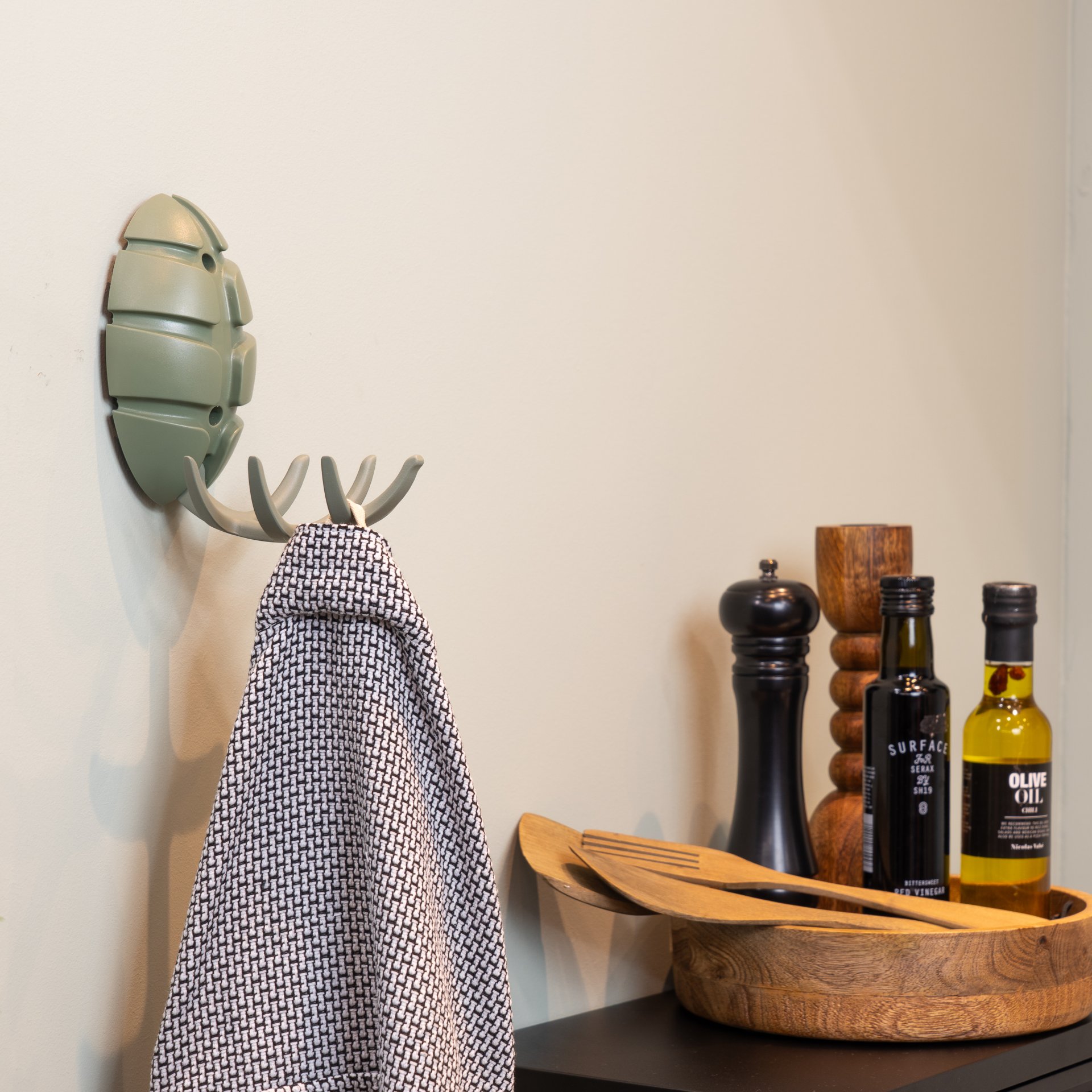 Spinder Design Wandgarderobe Bug Dusty Green