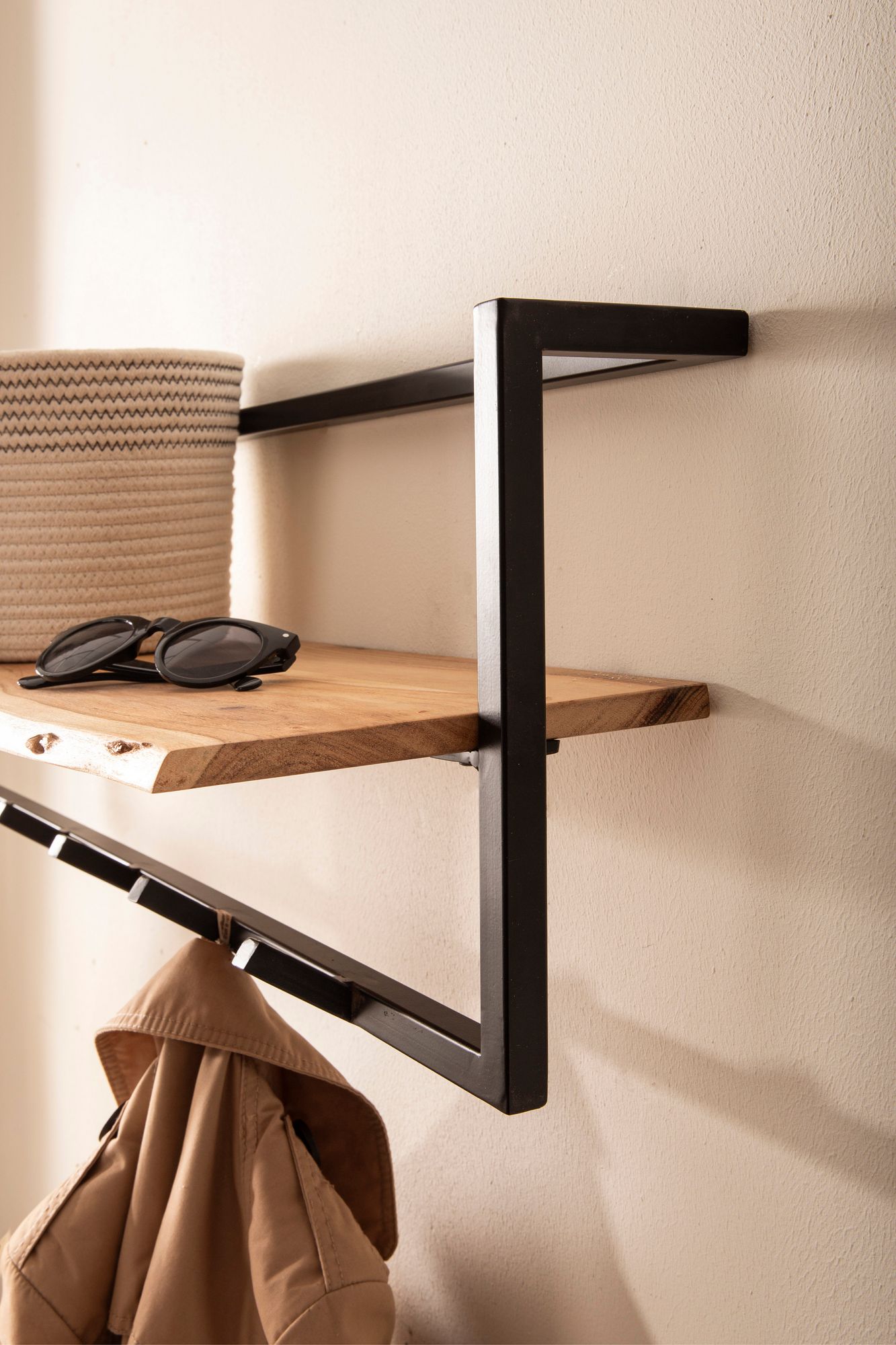 Wandgarderobe Nodeland Akazie Massivholz 100 × 25 × 32 cm