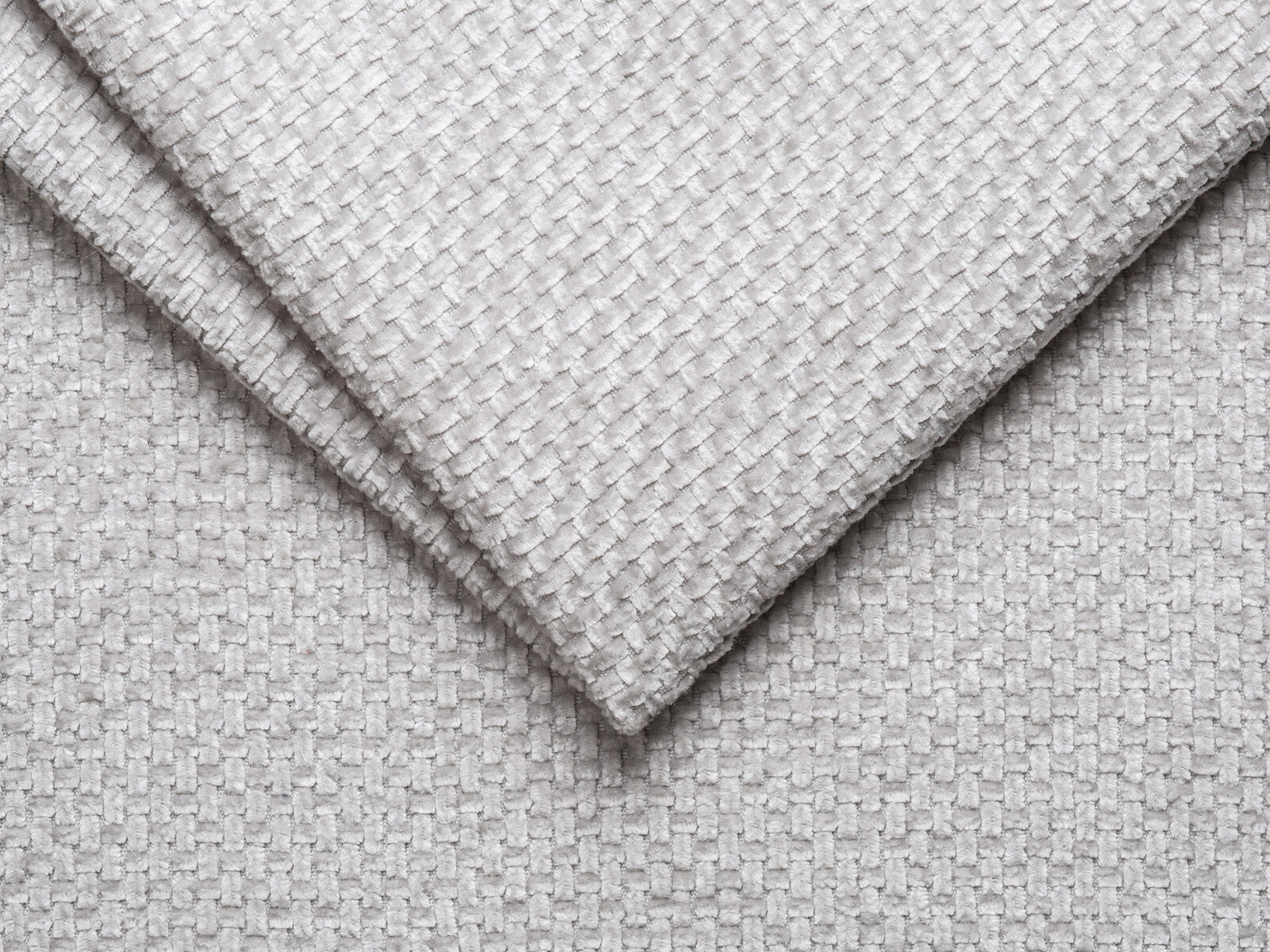 Micadoni Sofa Molino 2-Sitzer Chenille Eden Silber