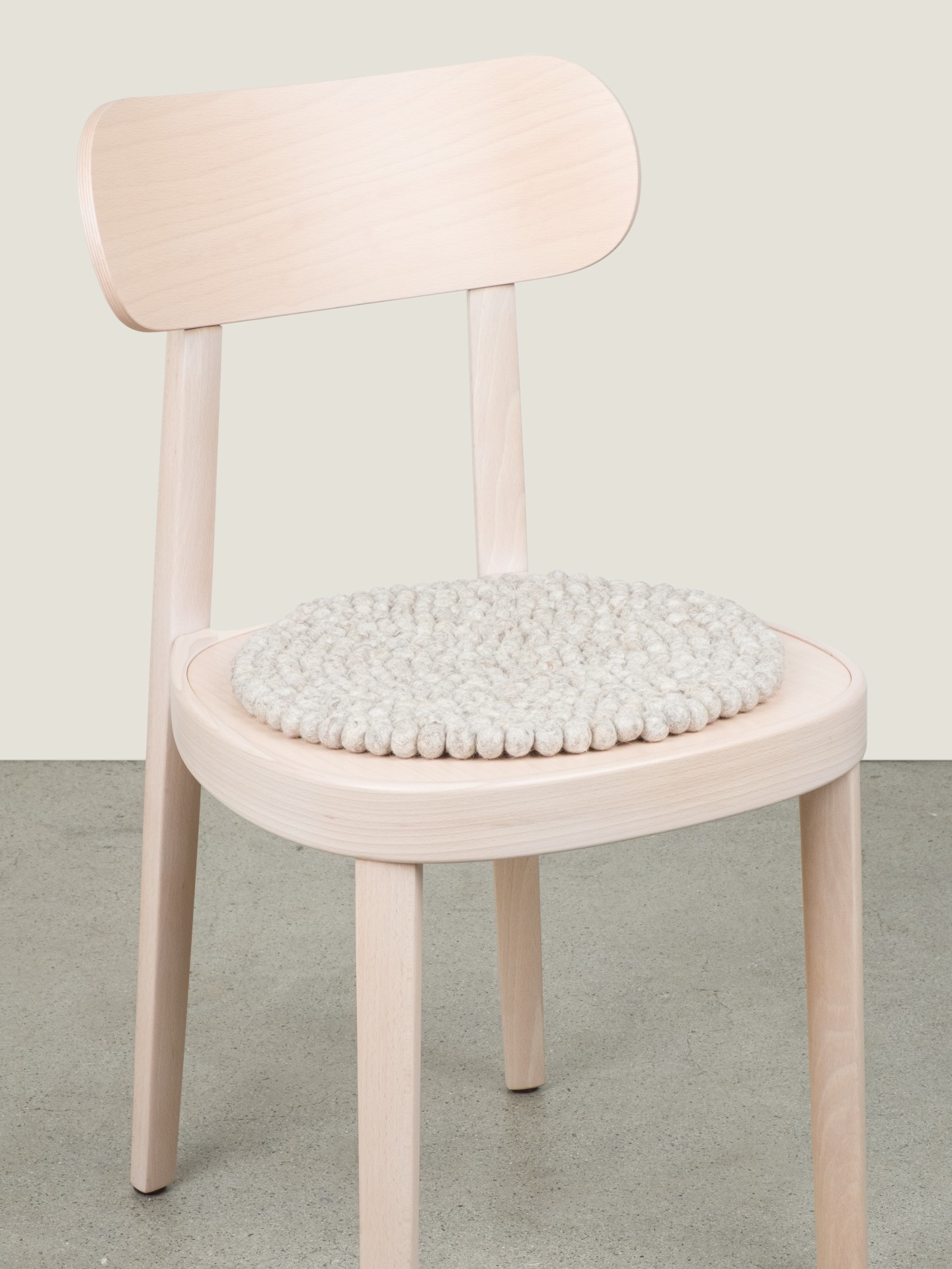 myfelt Bela - Filzkugel Sitzauflage rund