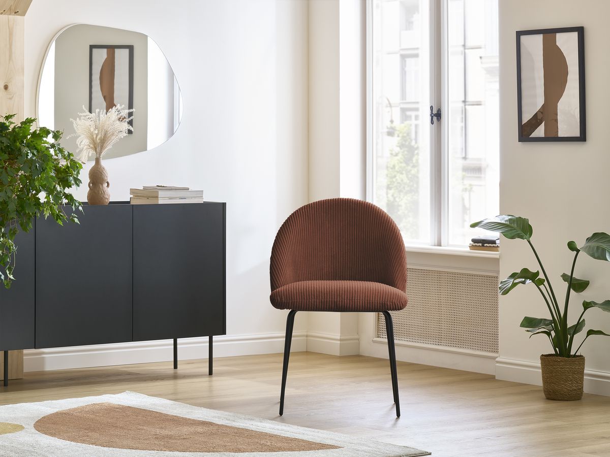 Bobochic Lalie Esszimmerstuhl mit Metallbeinen, schwarz Cordsamt Orange