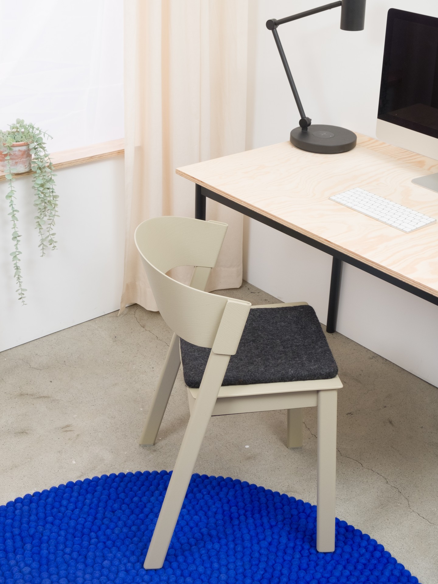 myfelt Hugo - Flache Sitzauflage quadratisch