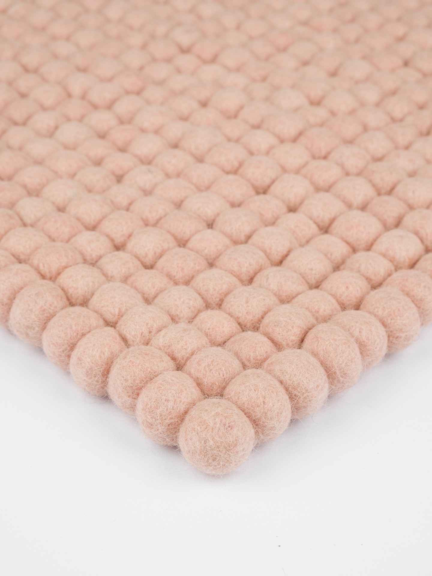 myfelt Merle - Filzkugel Sitzauflage quadratisch