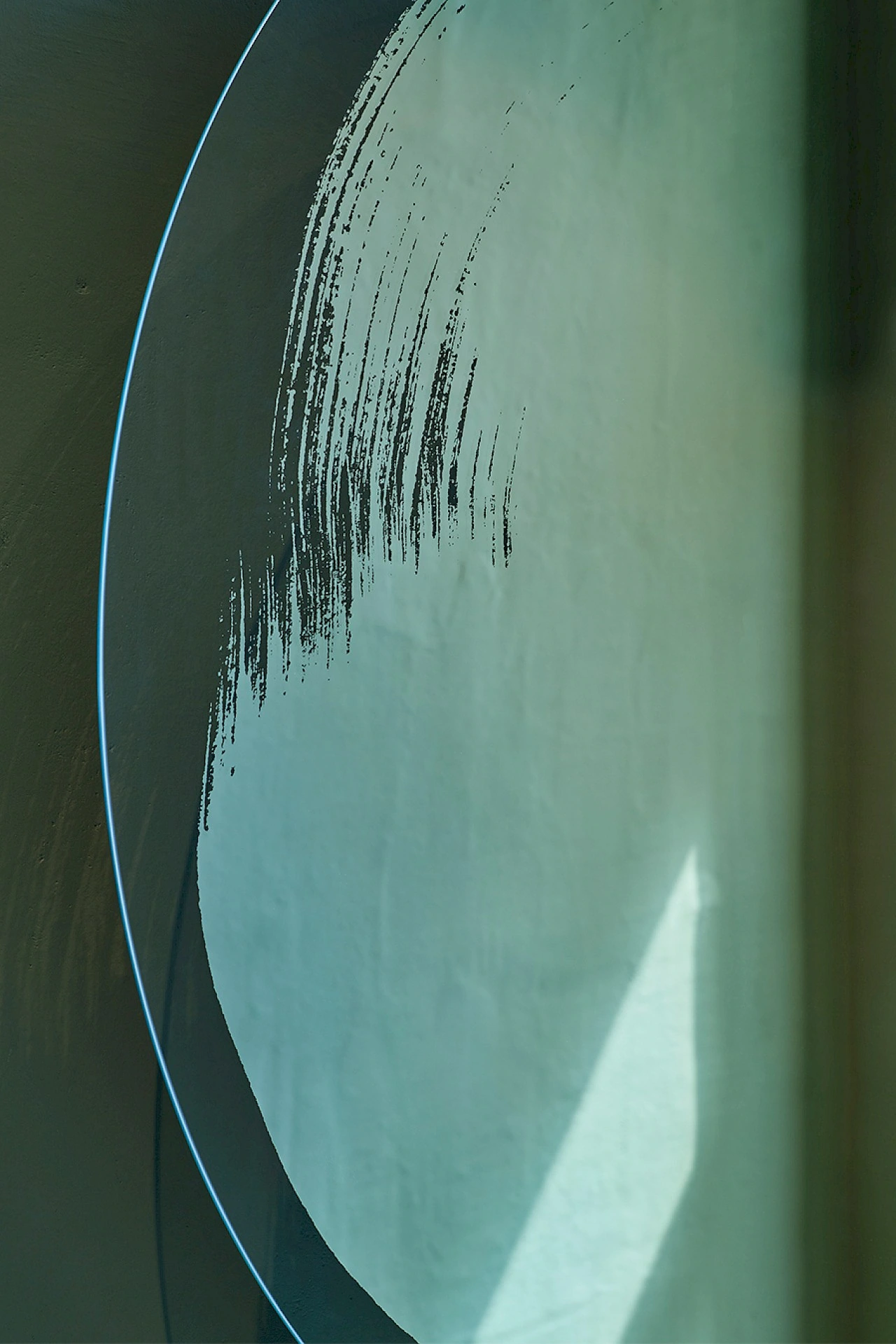 deKnudt Paint Round – Detailansicht 4