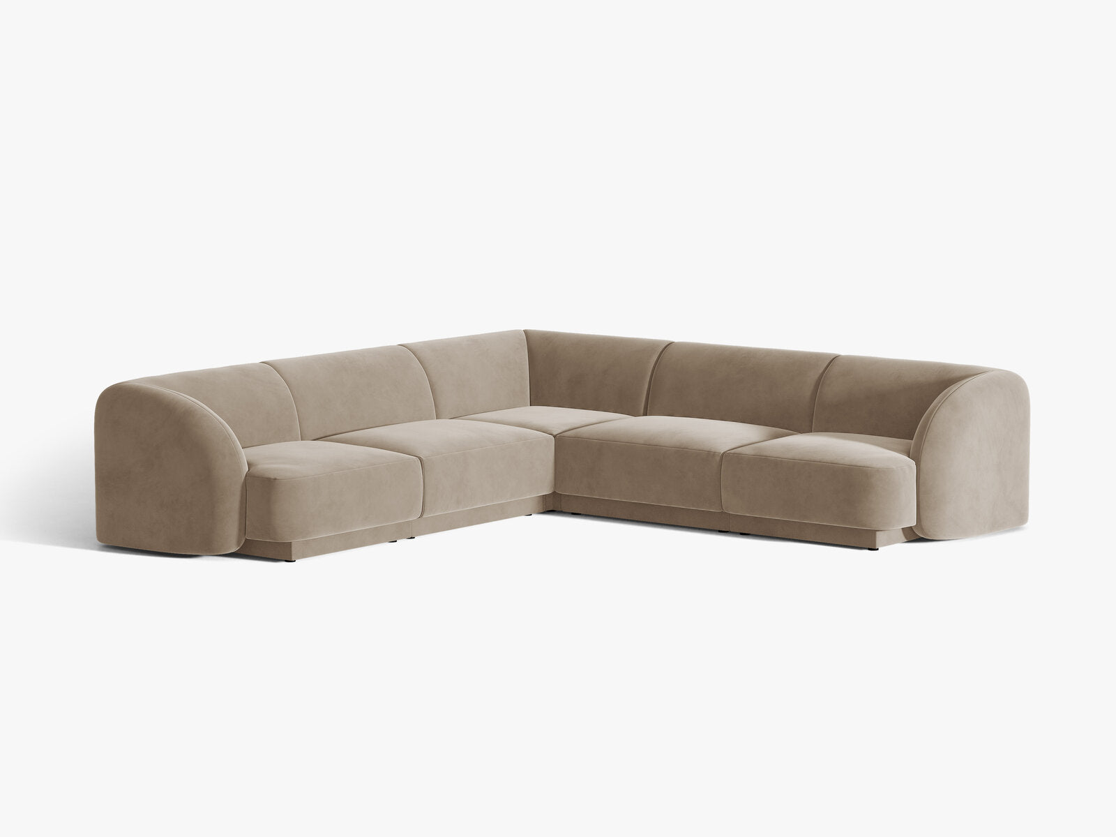Micadoni 5-Sitzer Symmetrisches Ecksofa Miley Samt Bluvel Cappuccino