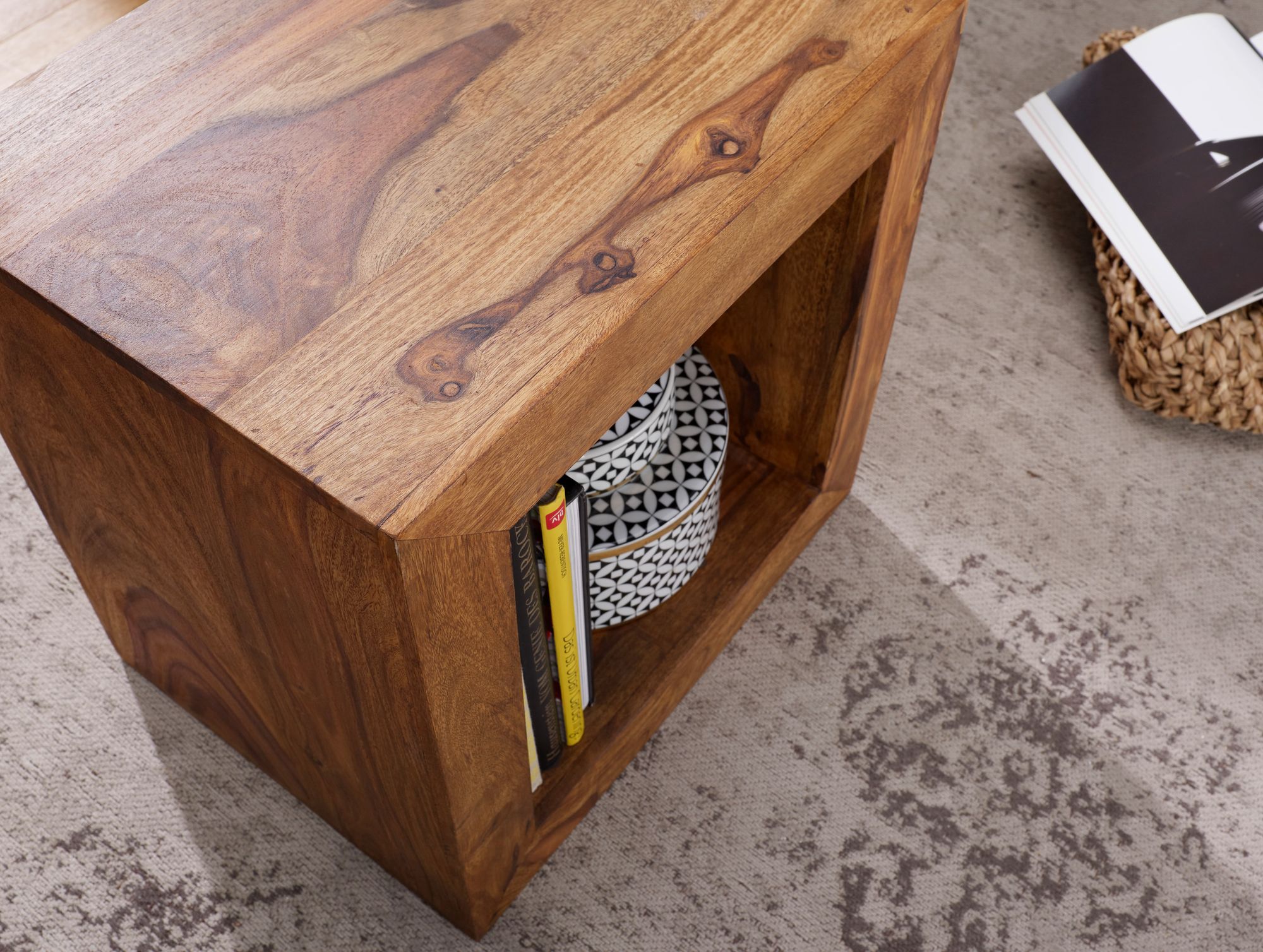 Standregal Austevoll Sheesham Massivholz 44 × 33 × 44 cm