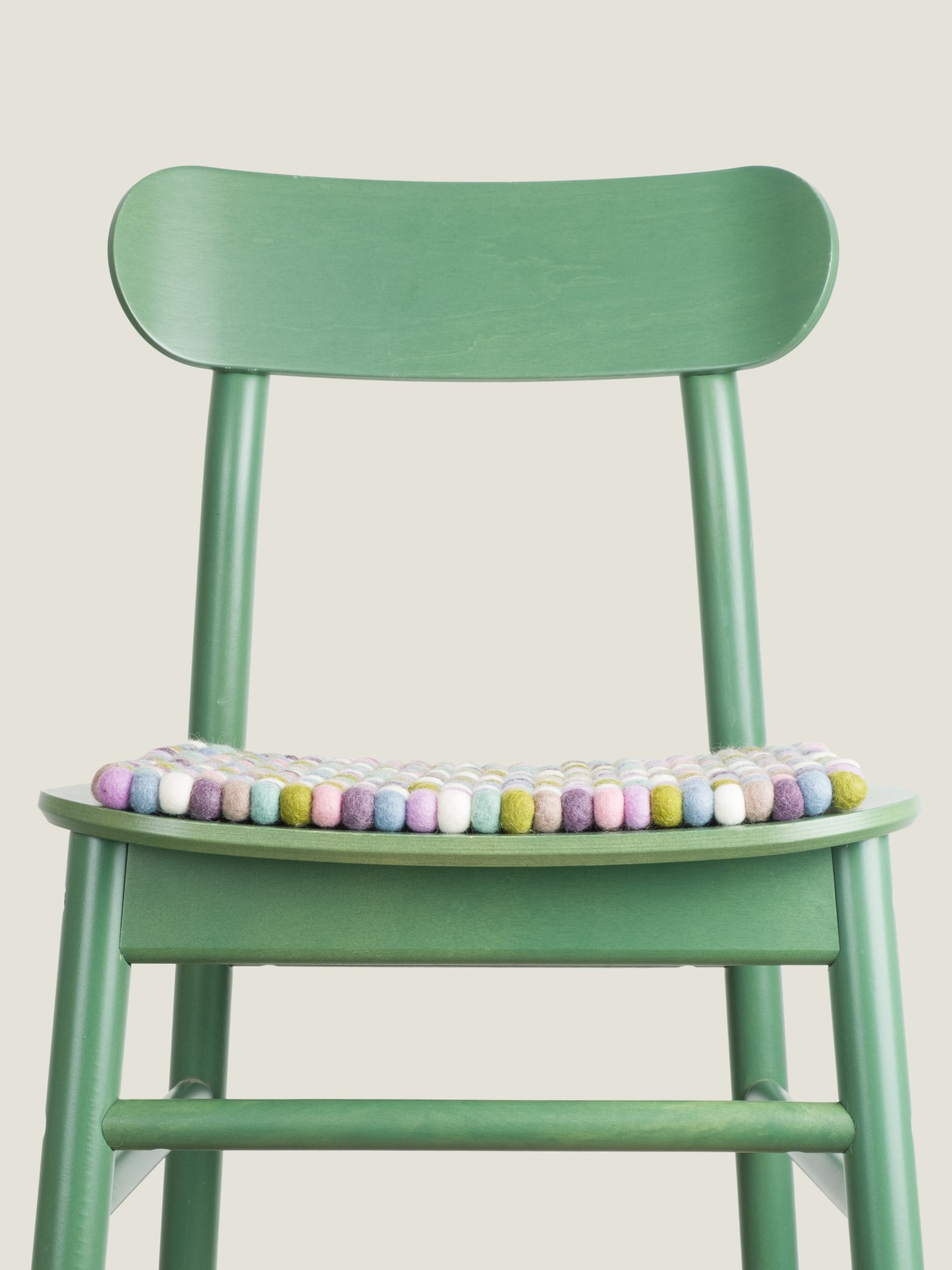 myfelt Greta - Filzkugel Sitzauflage quadratisch