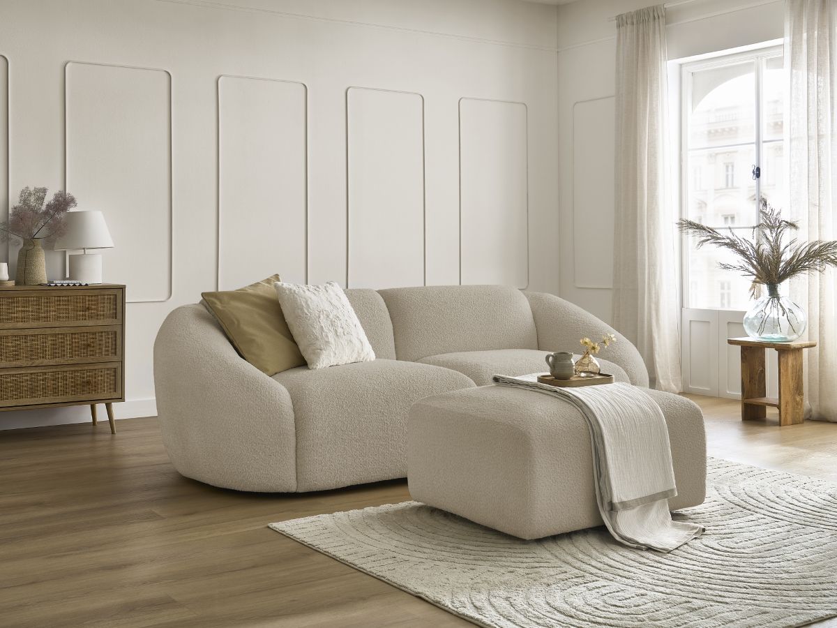 Bobochic Tina Sofa 4-Sitzer mit Pouf Bouclé-Stoff Beige
