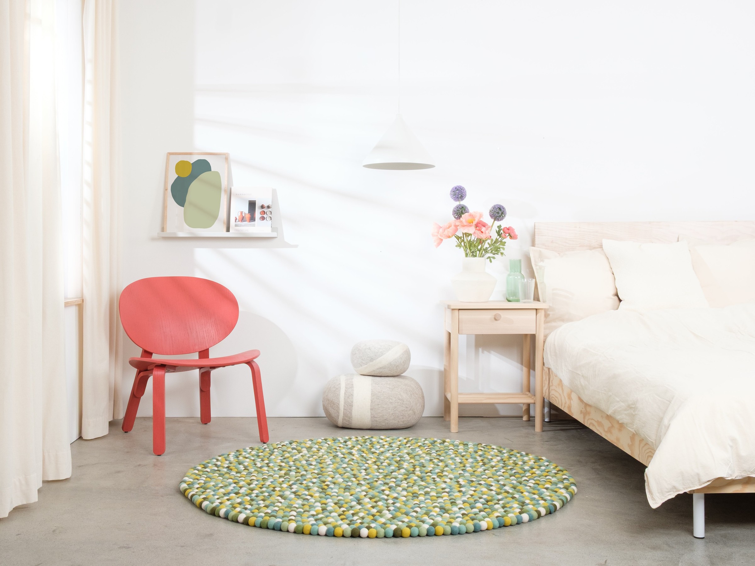 myfelt Finn Filzkugelteppich Grün-Türkis-Weiß rund Ø 50 cm