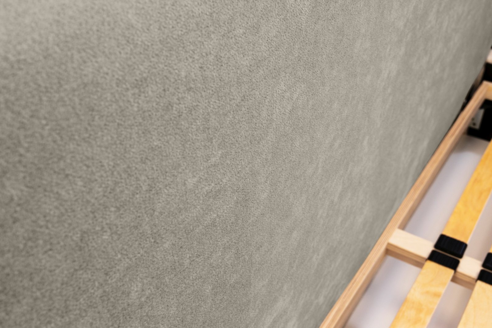 Polsterbett Renoa Chenille 140x200 mit Holzrahmen Ditra-New 03