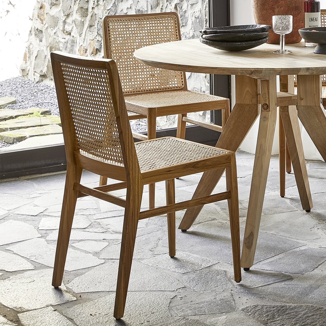 Raw Materials Esszimmerstuhl Nova Teak/Rattan Armlehnen