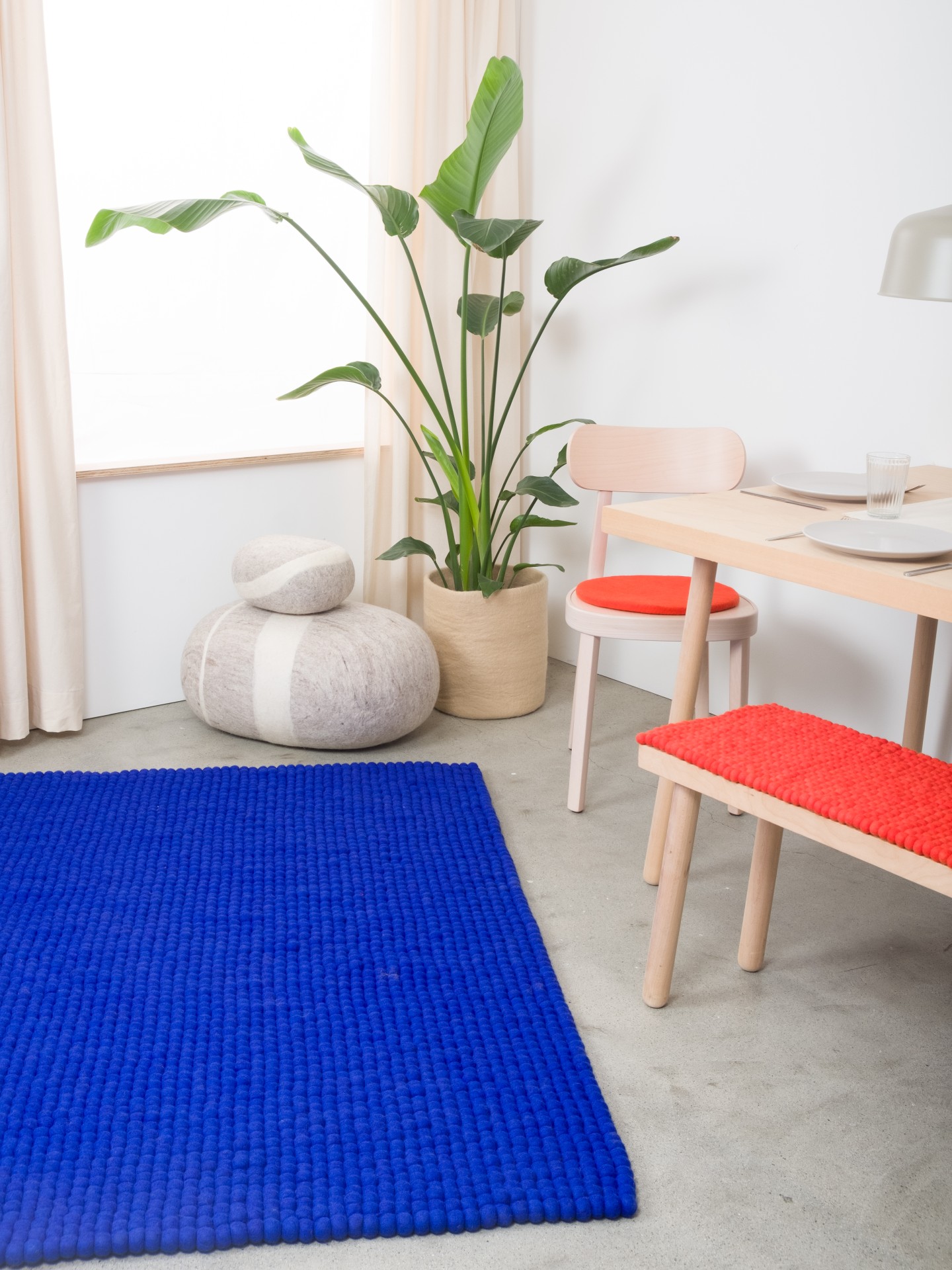 myfelt Isa Filzkugelteppich - 50x70 cm