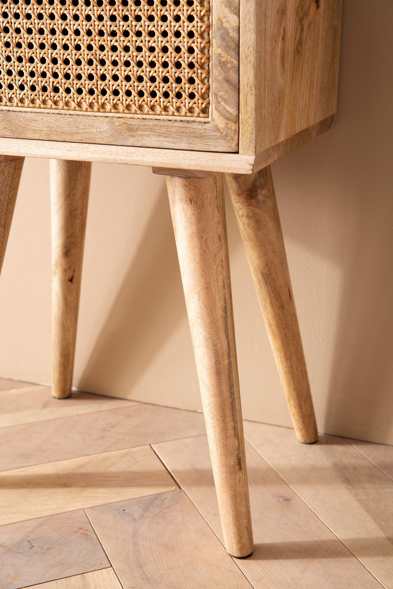 Nachttisch Solvik Massivholz Mango 40 × 30 × 60 cm