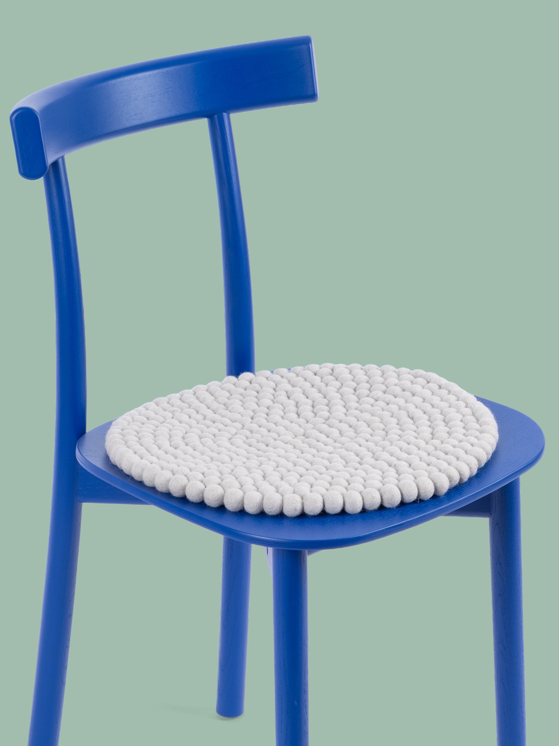 myfelt Aven Filzkugel-Sitzauflage Hellgrau Ø 36 cm