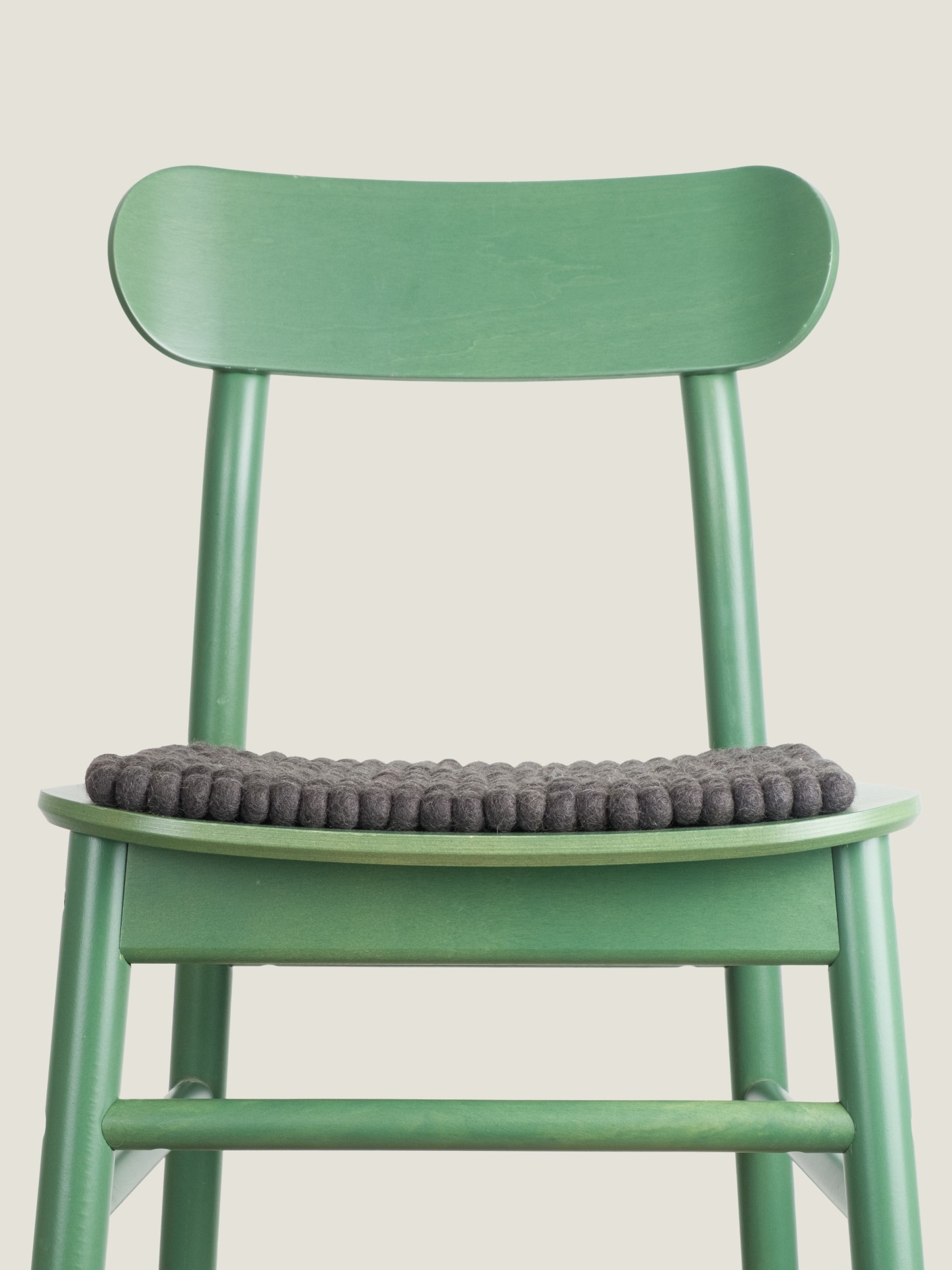 myfelt Kuno - Filzkugel Sitzauflage quadratisch