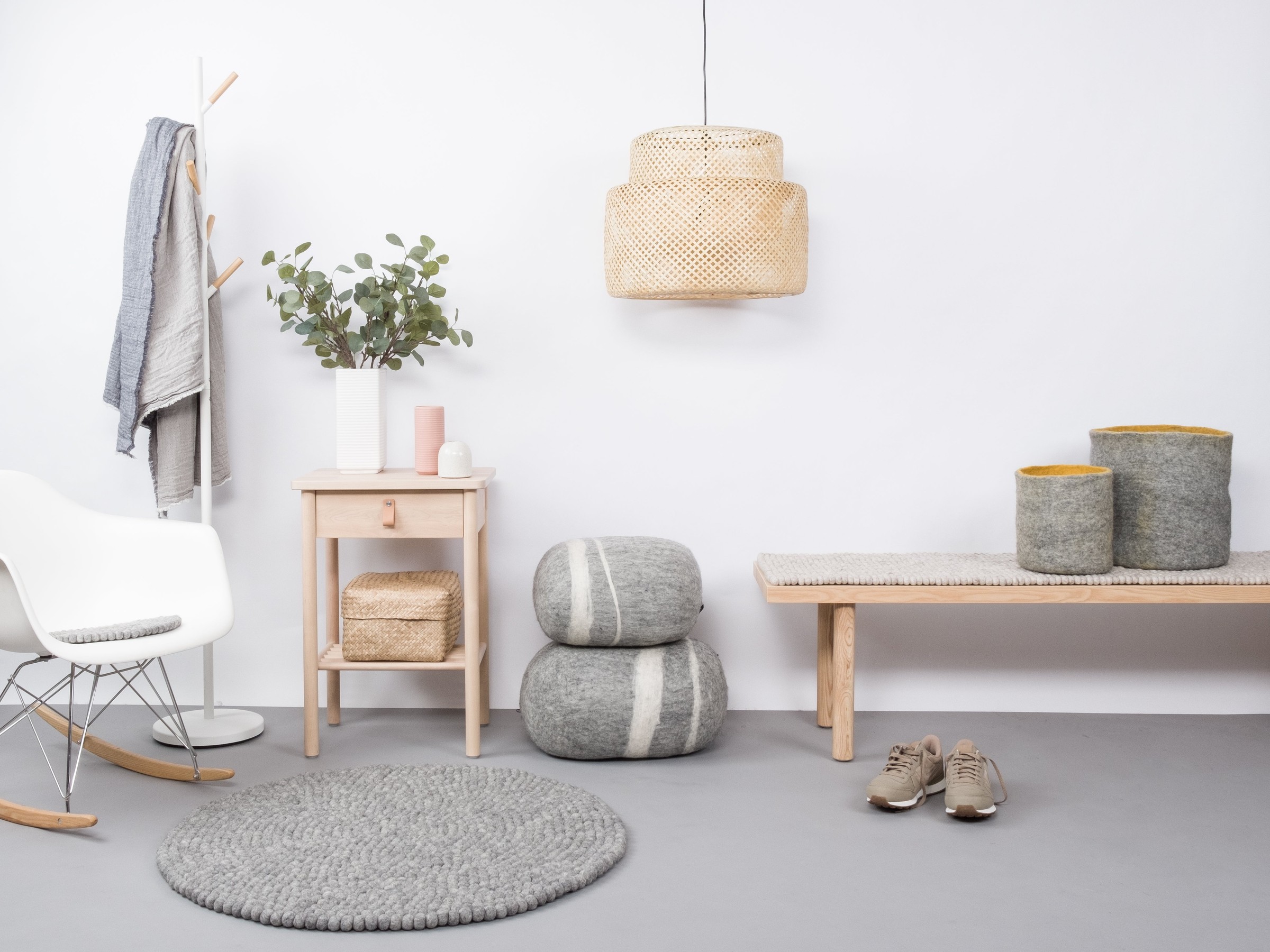 myfelt Carl Filzkugelteppich Grau meliert rund Ø 50 cm