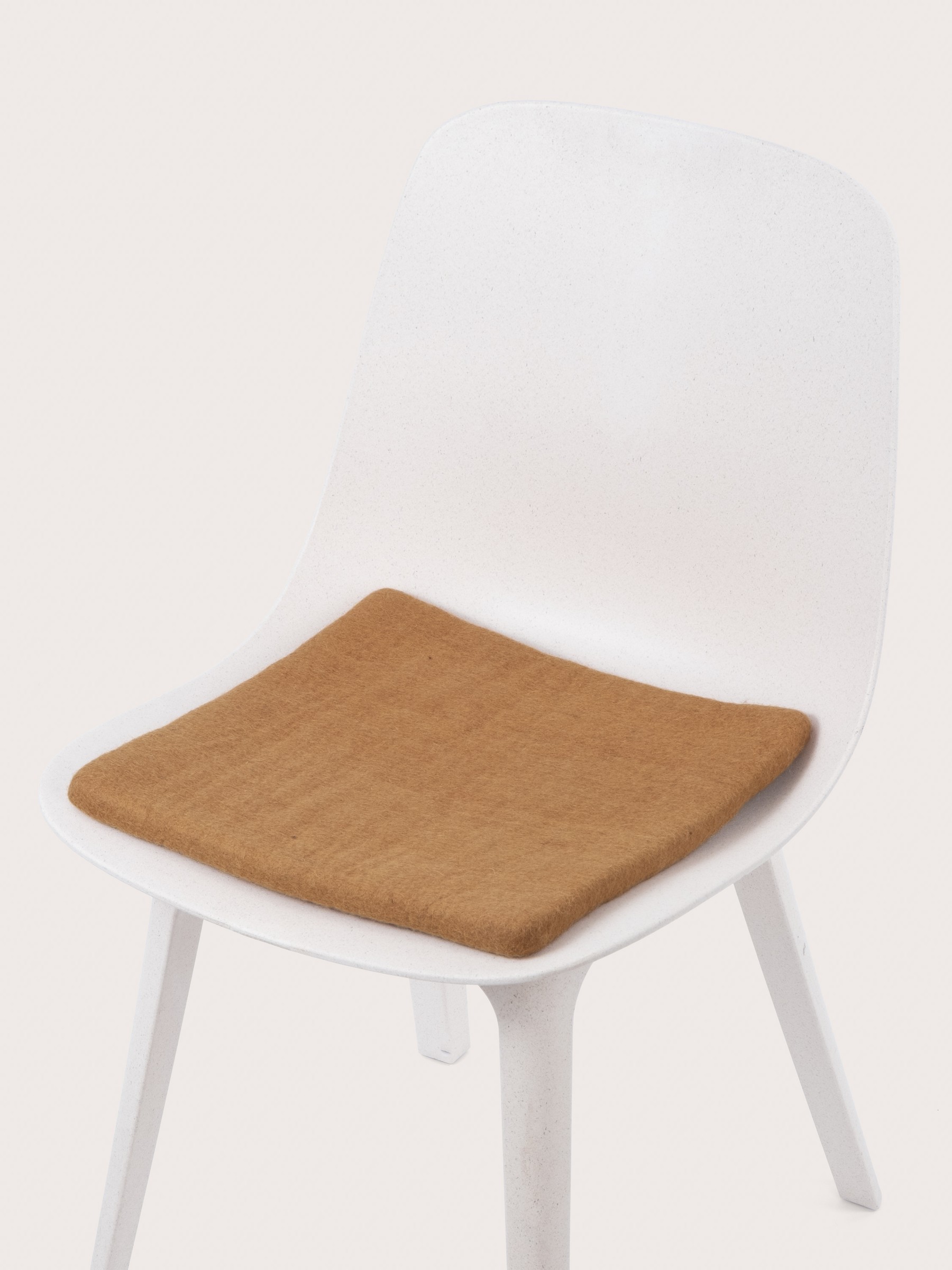 myfelt Omar Filz-Sitzauflage Karamell 36 x 36 cm