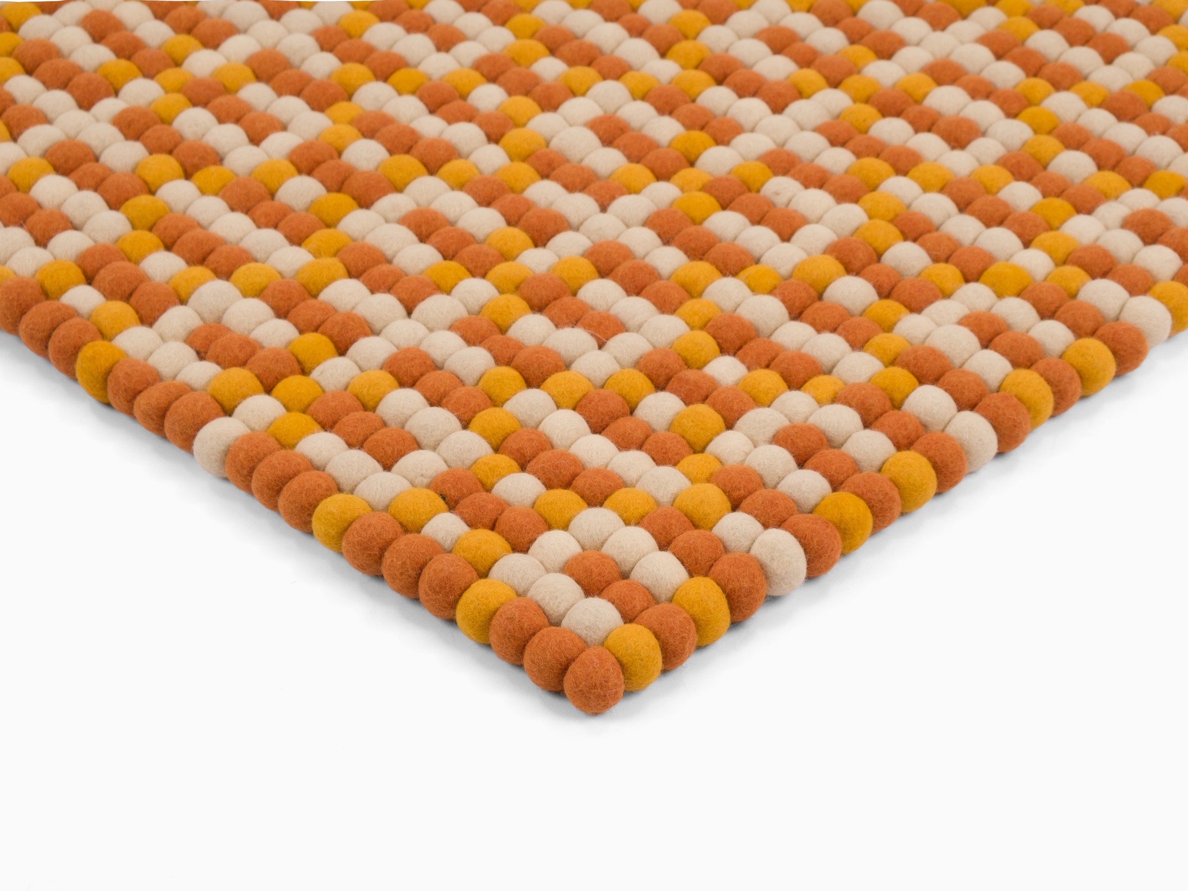 myfelt Lucia Filzkugelteppich Orange rechteckig 70 x 100 cm