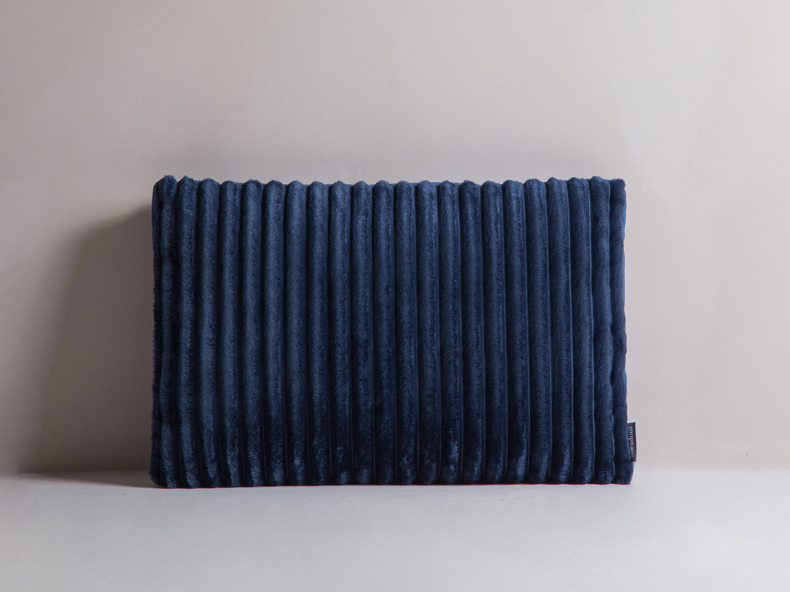 Micadoni Kissen Stripy Kord, Samt Marineblau, Blau