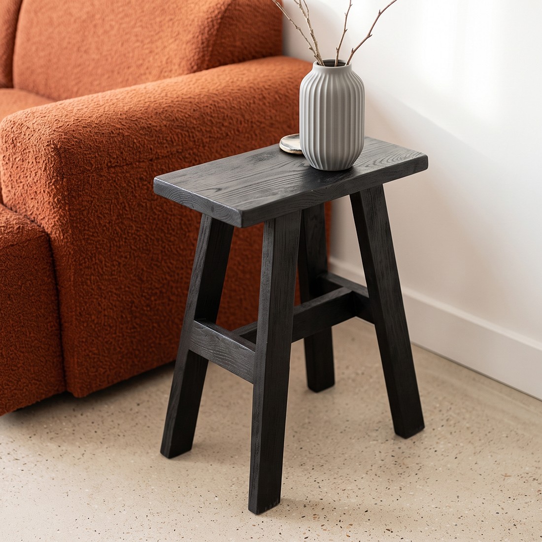 Raw Materials Schwarze Bushaltestellenbank mittel 45x20x50cm