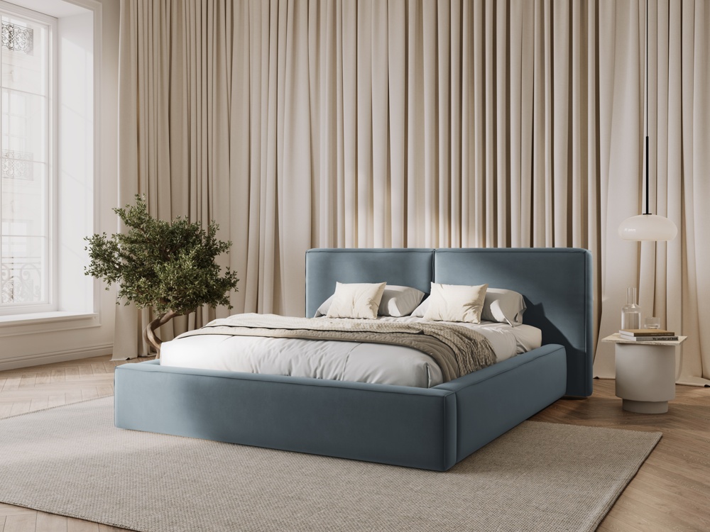 Cosmopolitan Design Stauraumbett mit doppeltem Kopfteil Arendal 200x200 Samt Bluvel Hellblau