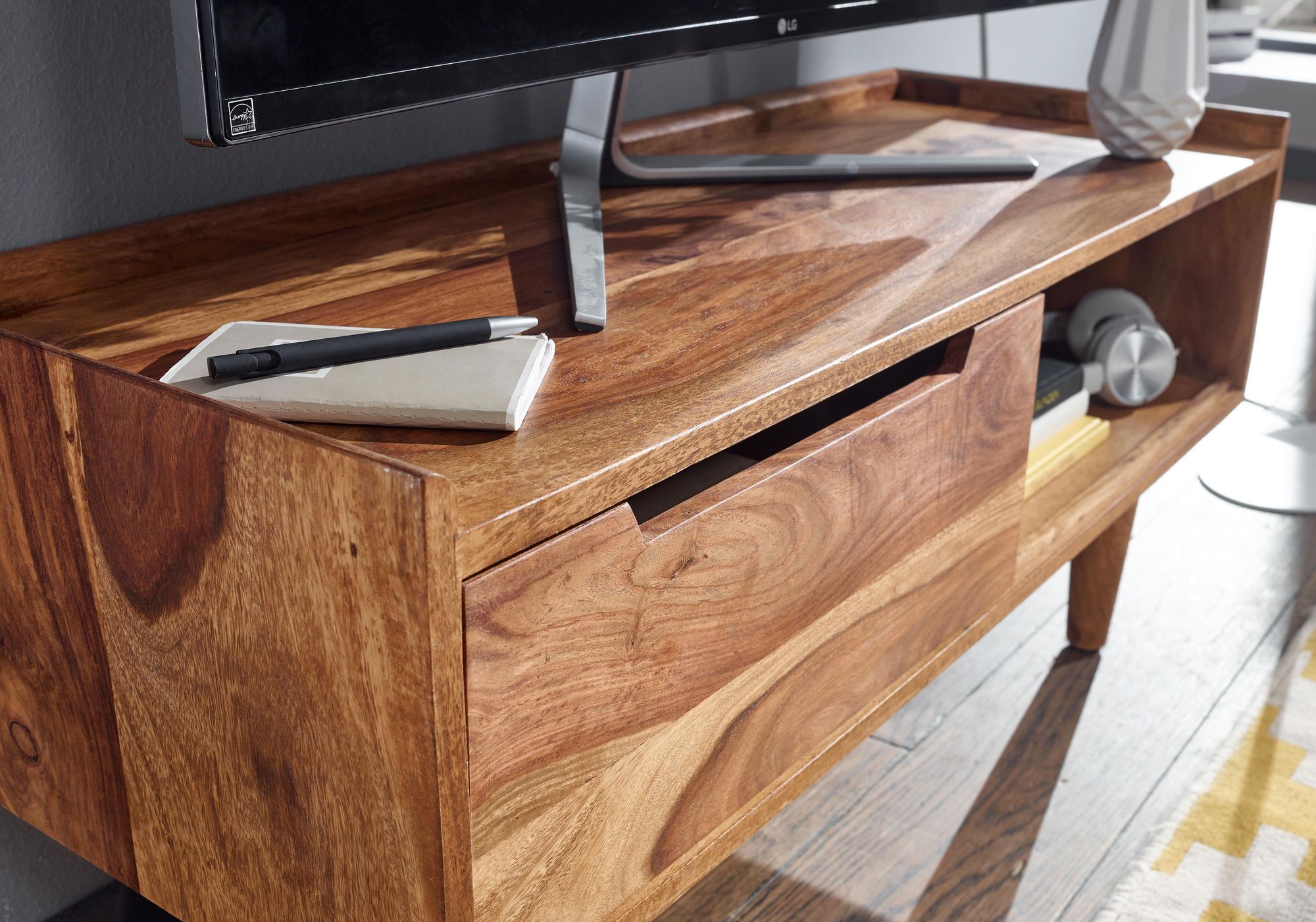 TV-Board Anholt Sheesham Massivholz 95 × 34 × 44 cm