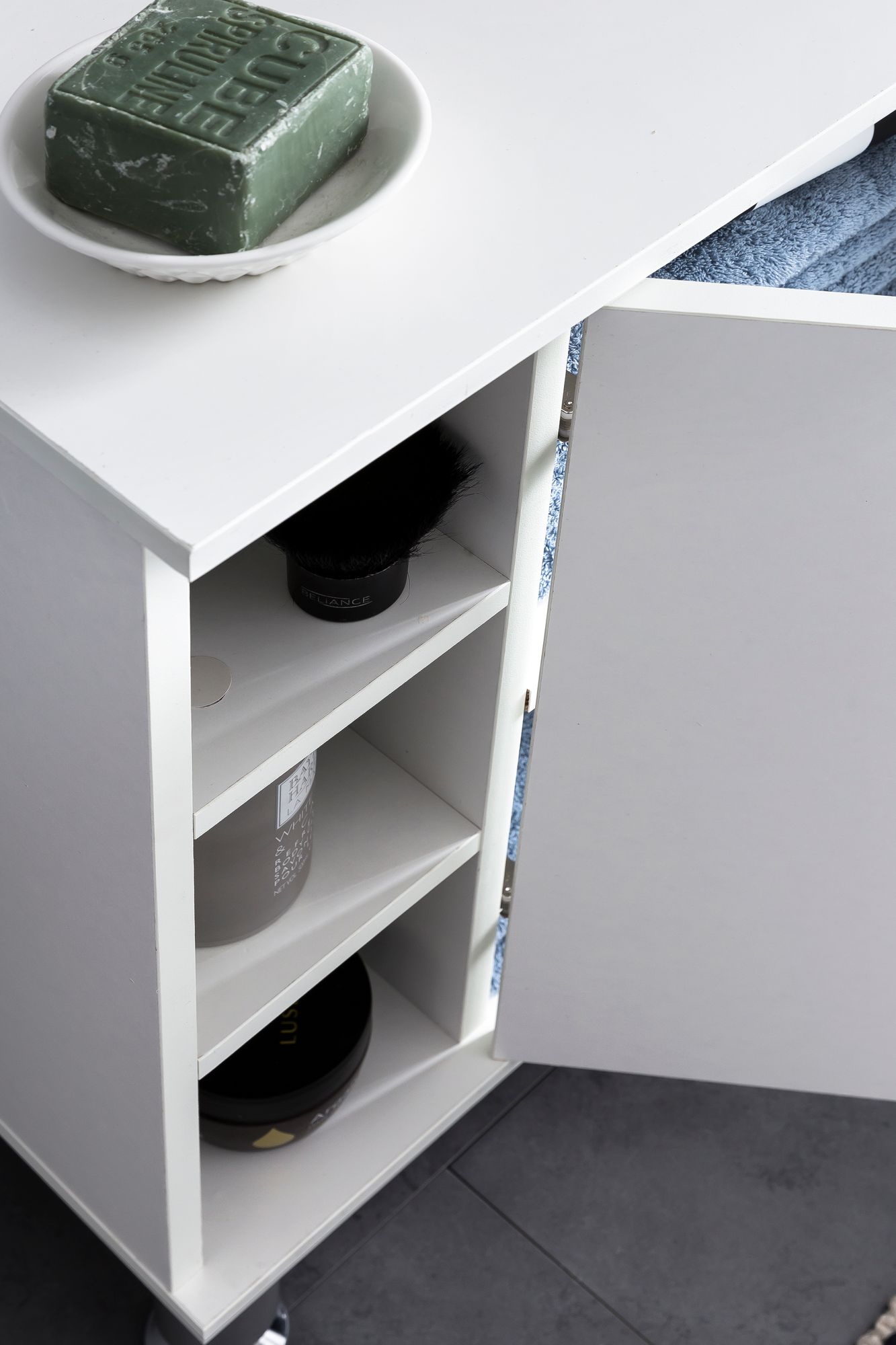 Waschbeckenschrank Hornbaek Weiß 60 × 32 × 64 cm
