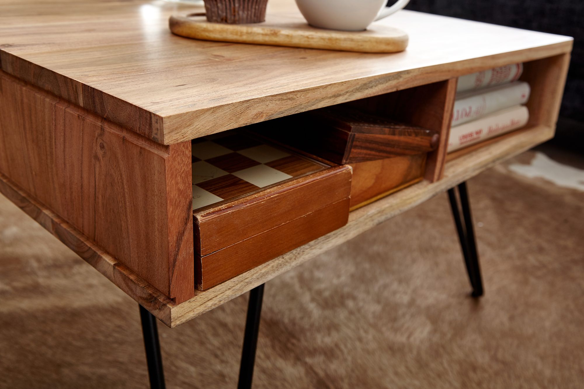 Couchtisch Sunnmore Massivholz Akazie 60 × 60 × 40 cm
