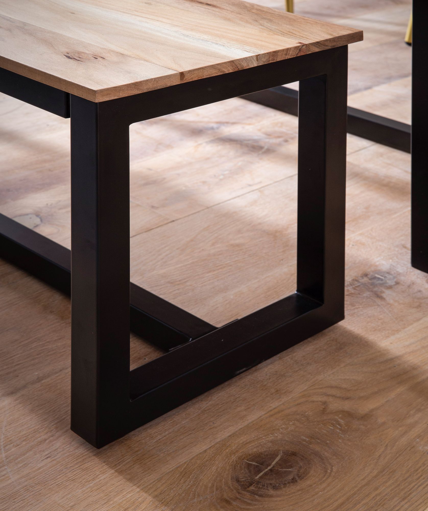 Essbank Hebnes Akazie Massivholz 160 × 40 × 45 cm