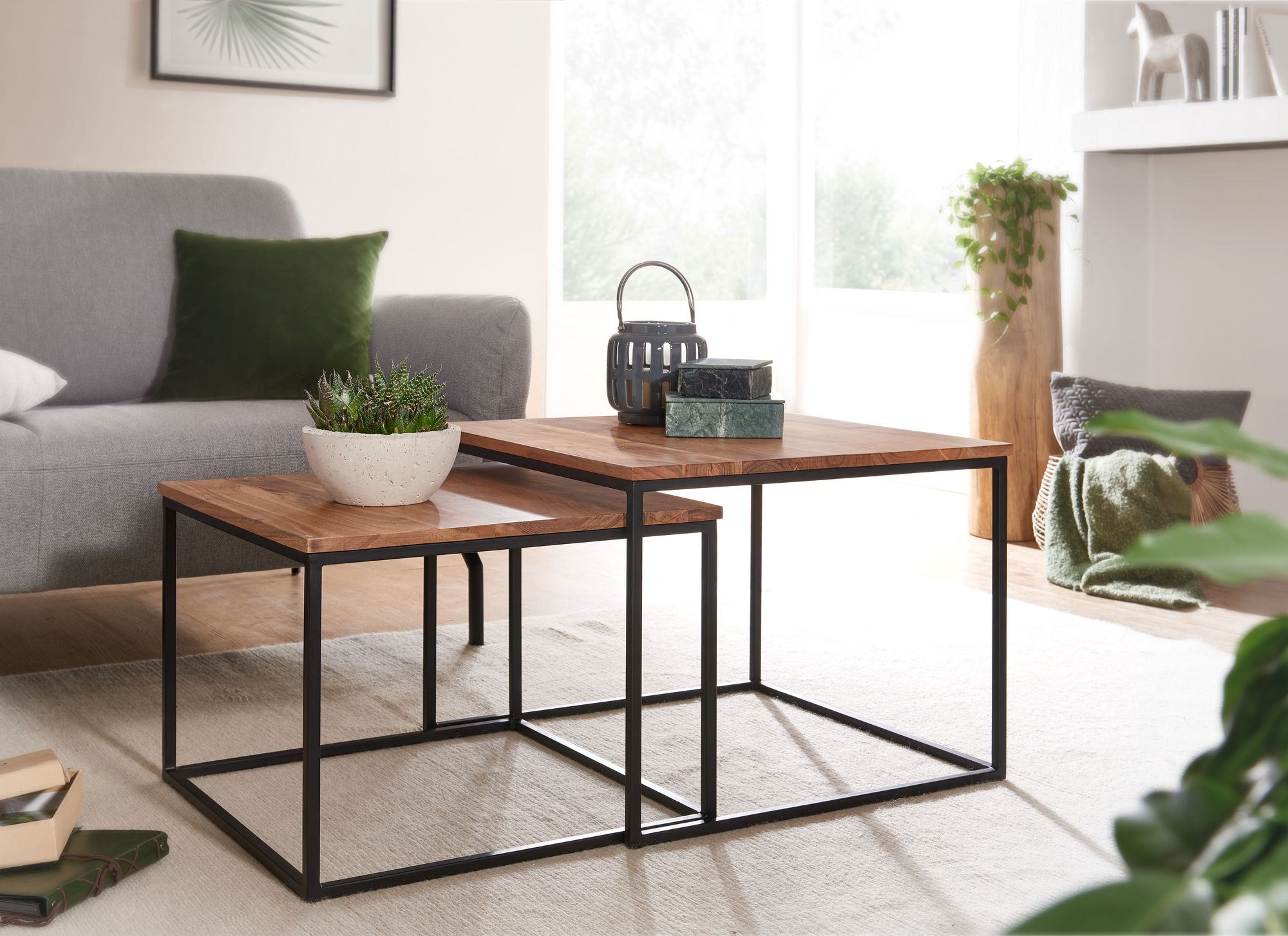Satztisch 2er-Set Bakkagerdi Akazie Massivholz 60 × 60 × 46 cm