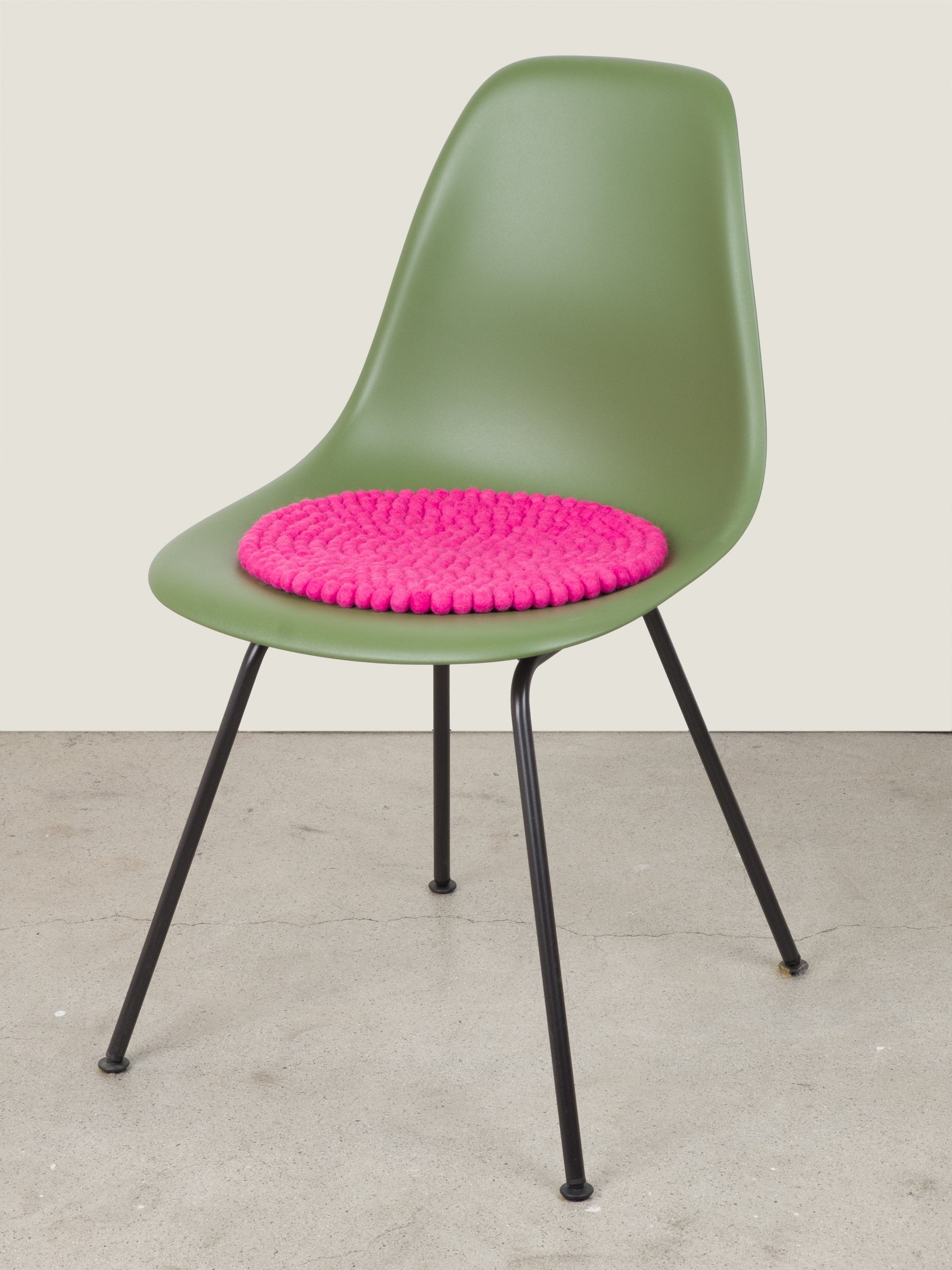 myfelt Lilli Filzkugel-Sitzauflage Pink Ø 36 cm