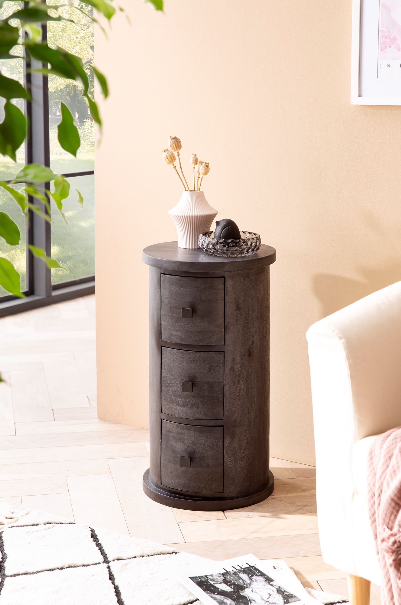 Sideboard Grimsey Mango Massivholz Schwarz Höhe 65 cm