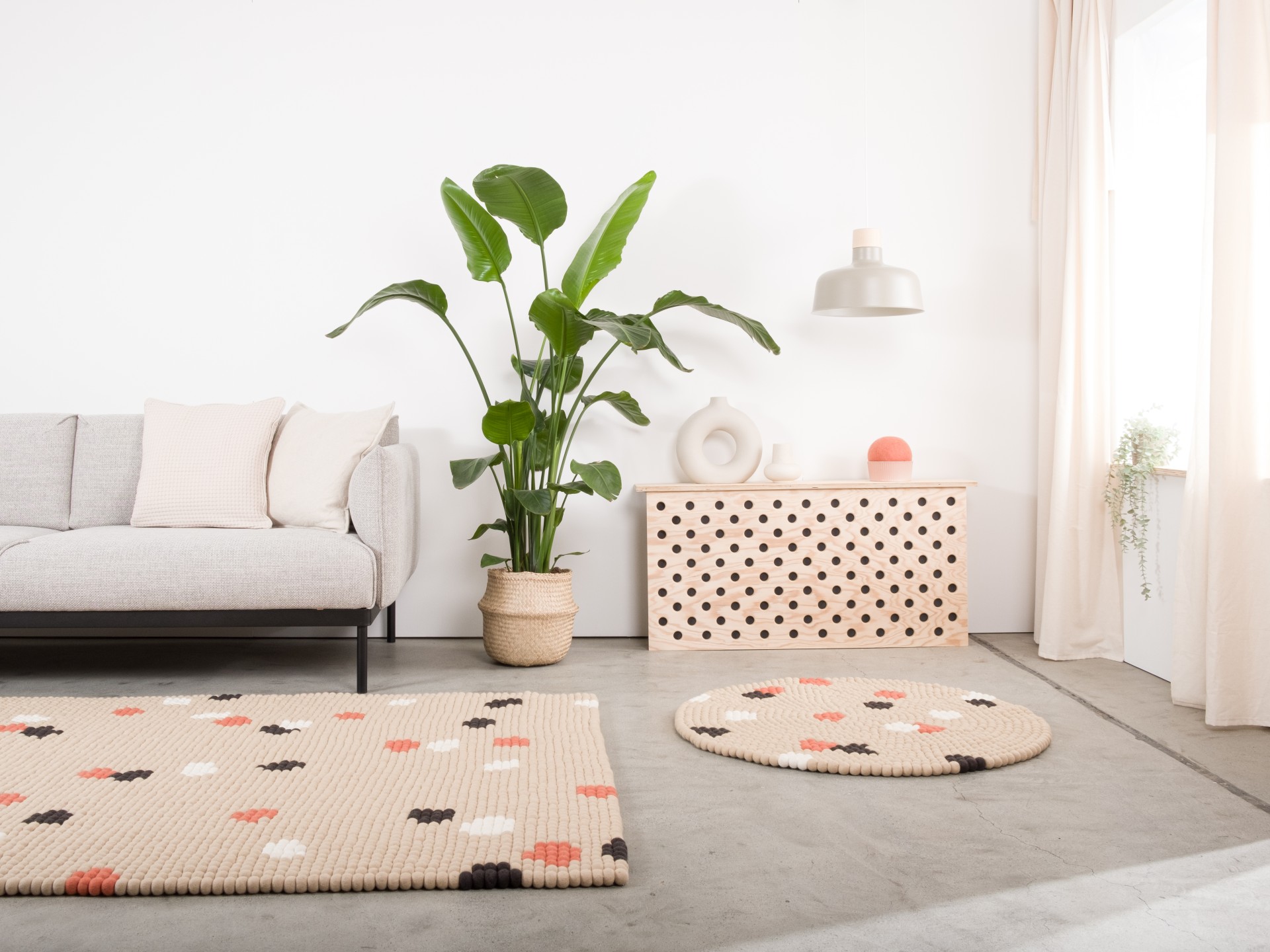myfelt Terra Sand Filzkugelteppich - 90 cm