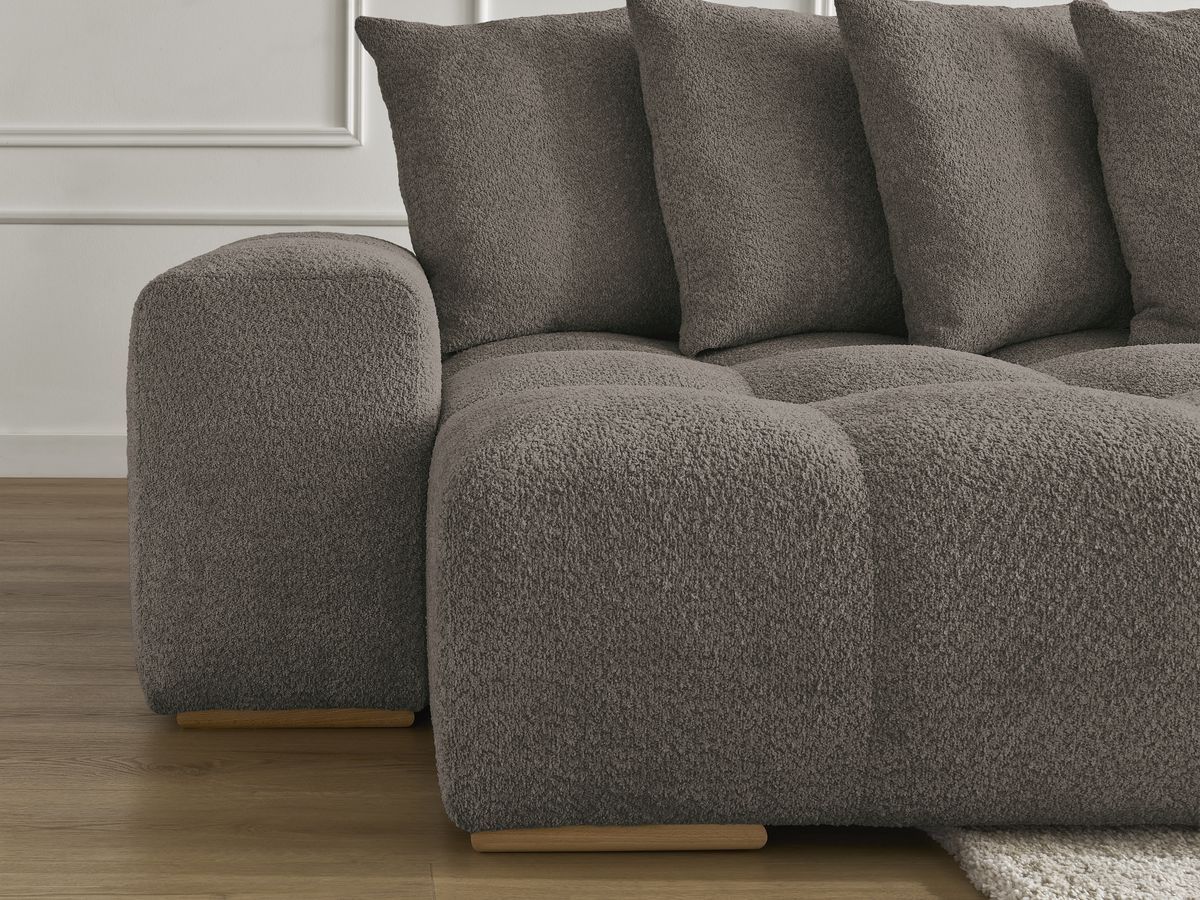 Bobochic Anakin Wohnlandschaft, Liegefläche 137 × 382 cm, 10 Kissen Bouclé-Stoff Braun
