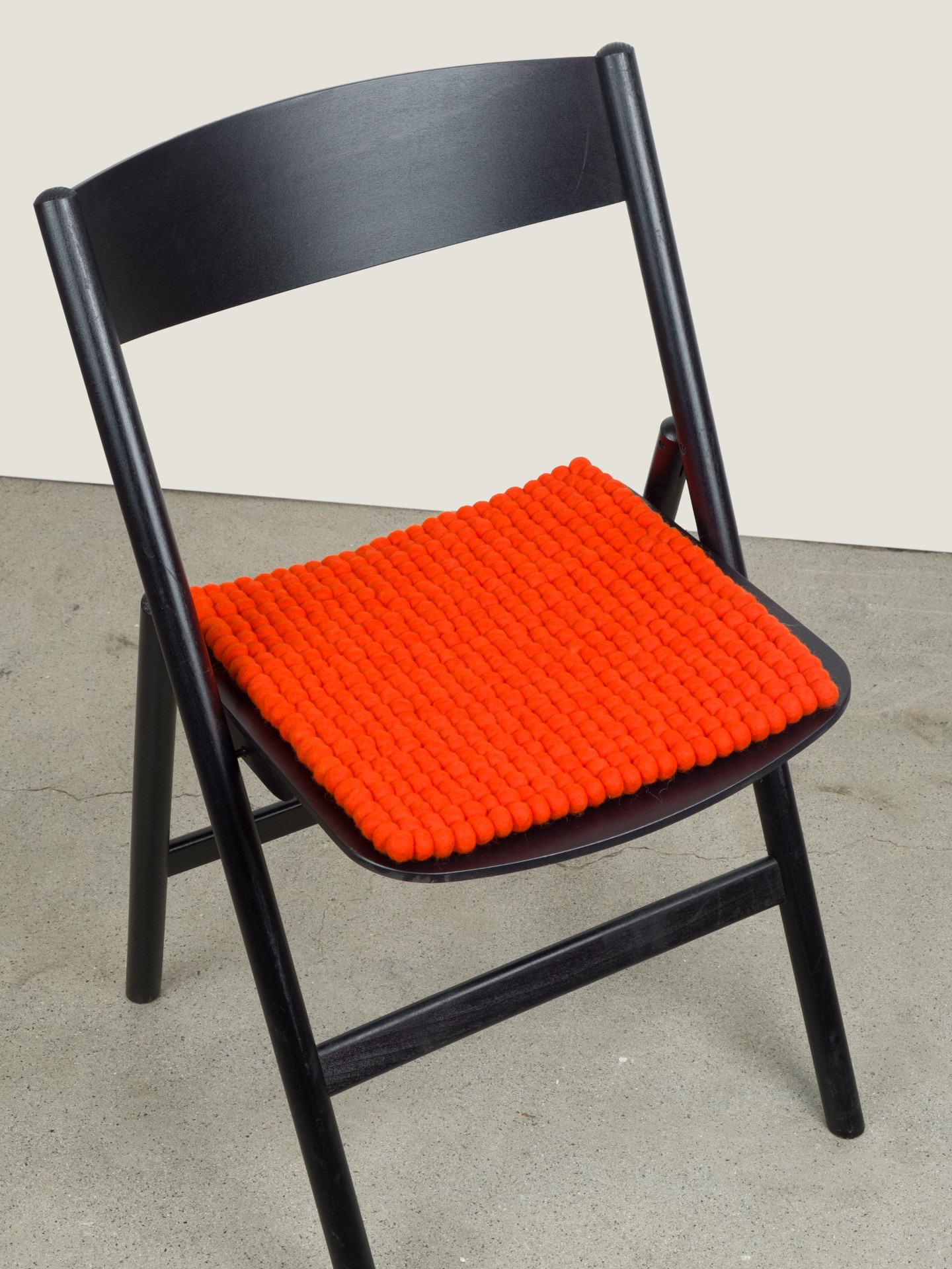 myfelt Mats - Filzkugel Sitzauflage quadratisch